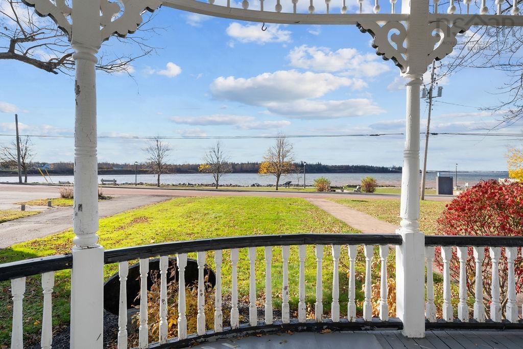 $349,900.00: 204 Water Street, Pugwash