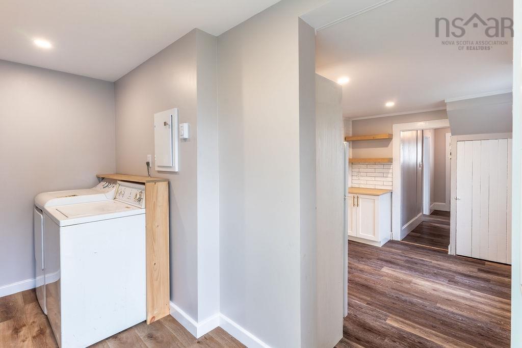 $324,900.00: 8179 7 Highway, Musquodoboit Harbour