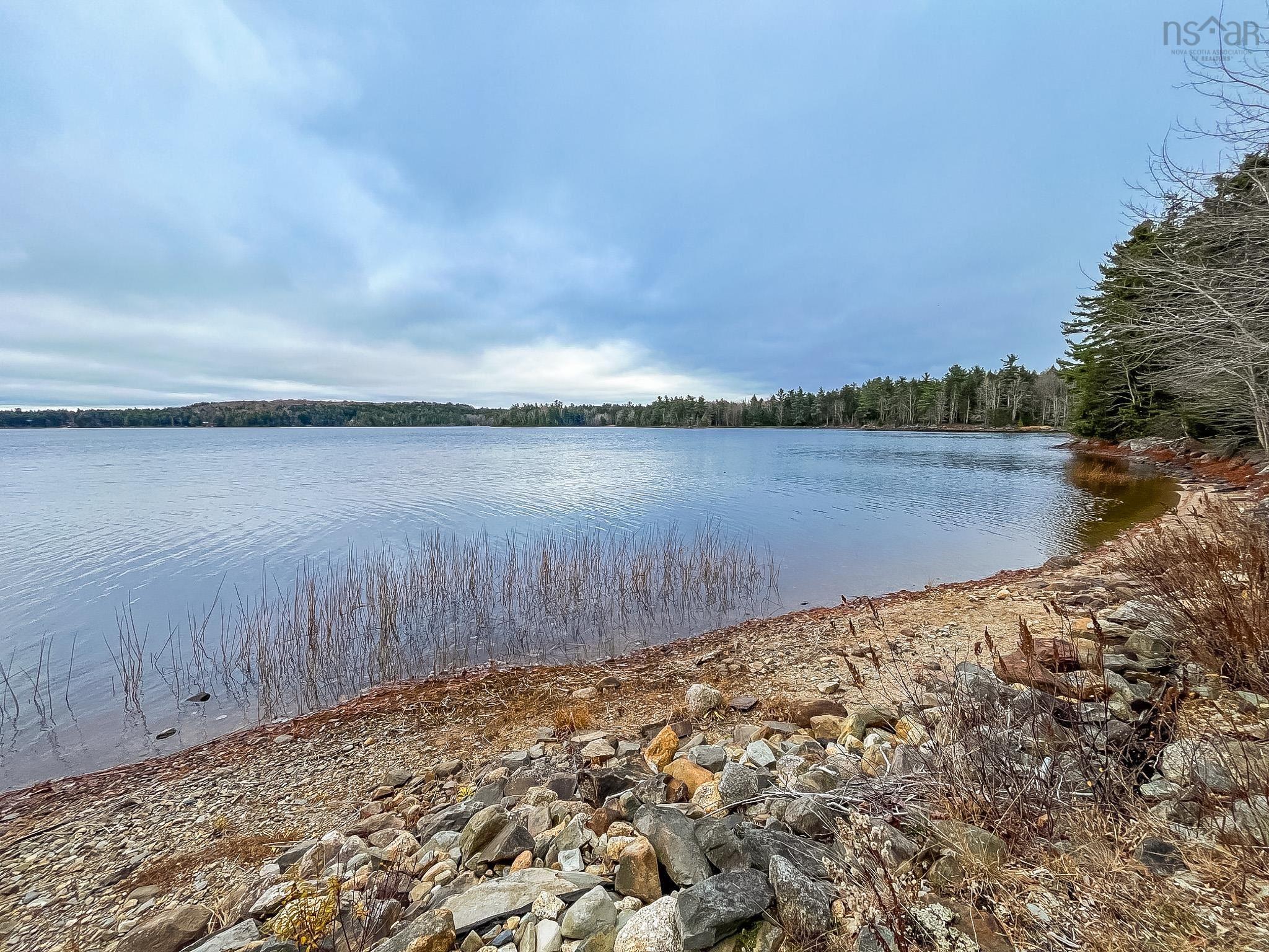 $325,000.00: 59 Sunrise Circle E, Labelle