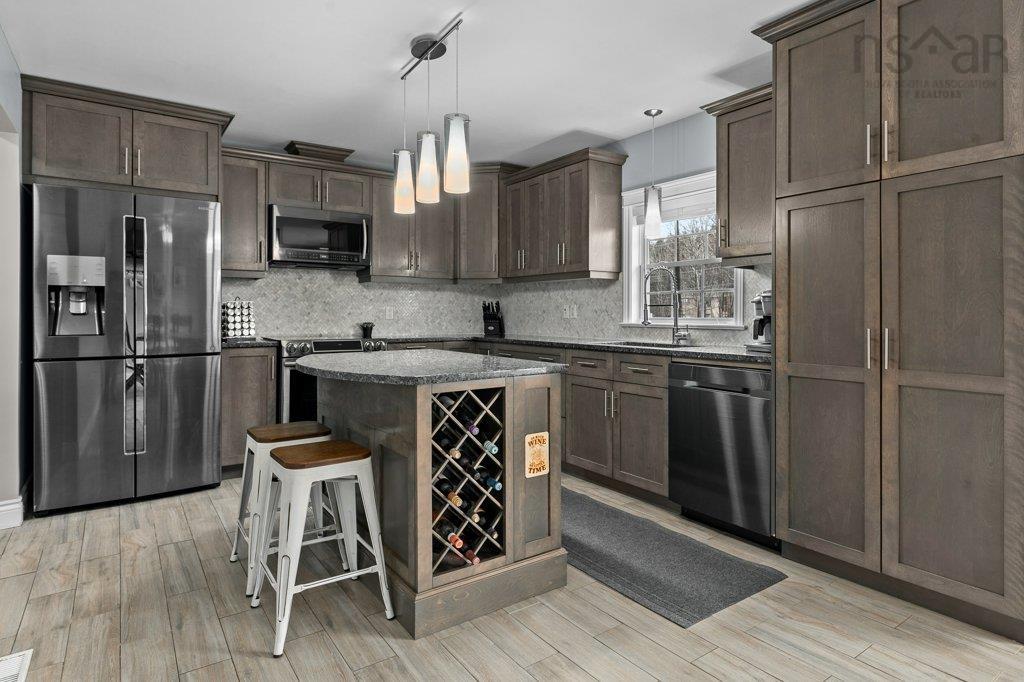 $564,900.00: 79 Danny Drive, Beaver Bank
