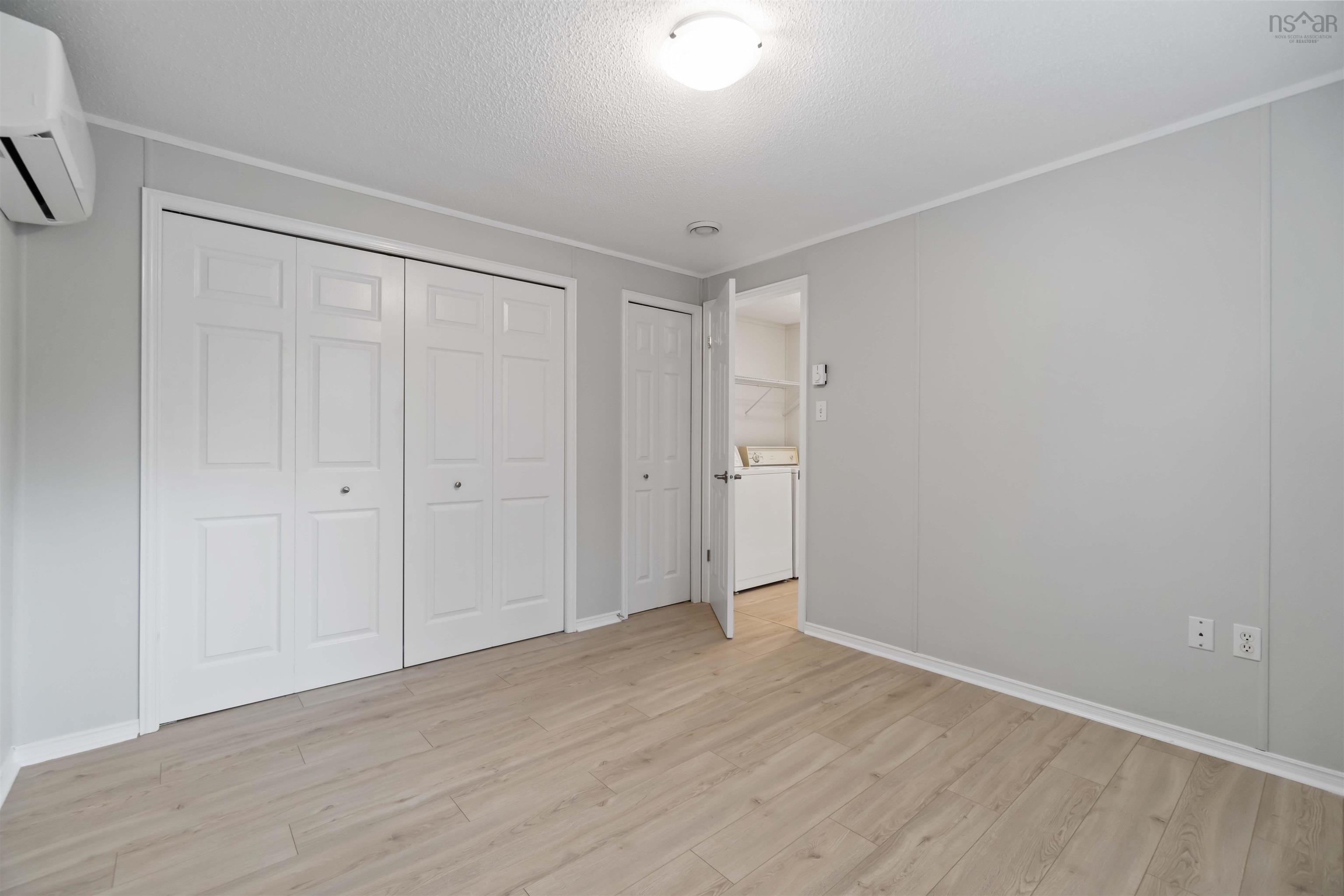 $255,900.00: 1 Apple Street, Dartmouth