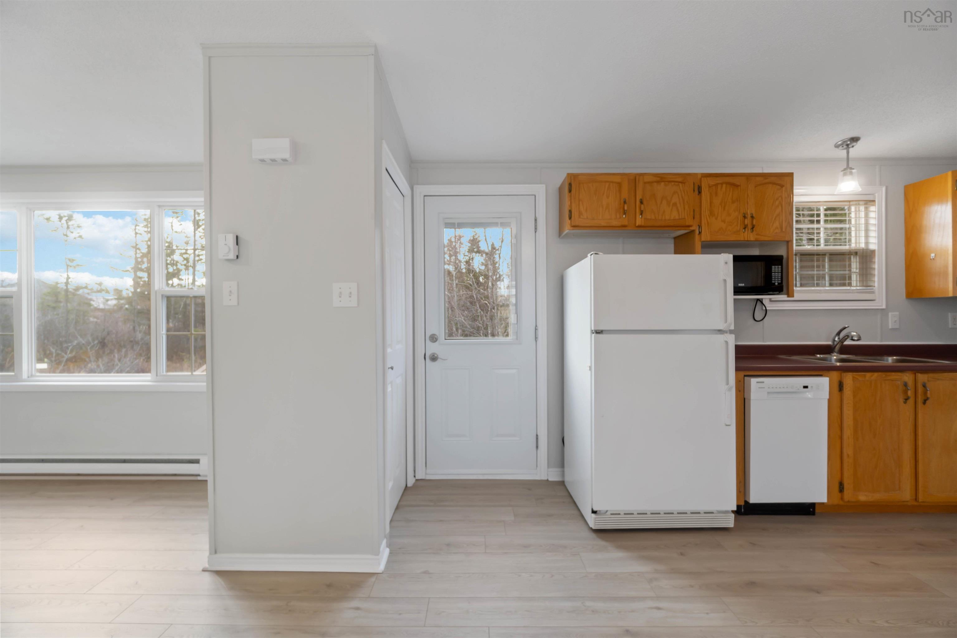 $255,900.00: 1 Apple Street, Dartmouth