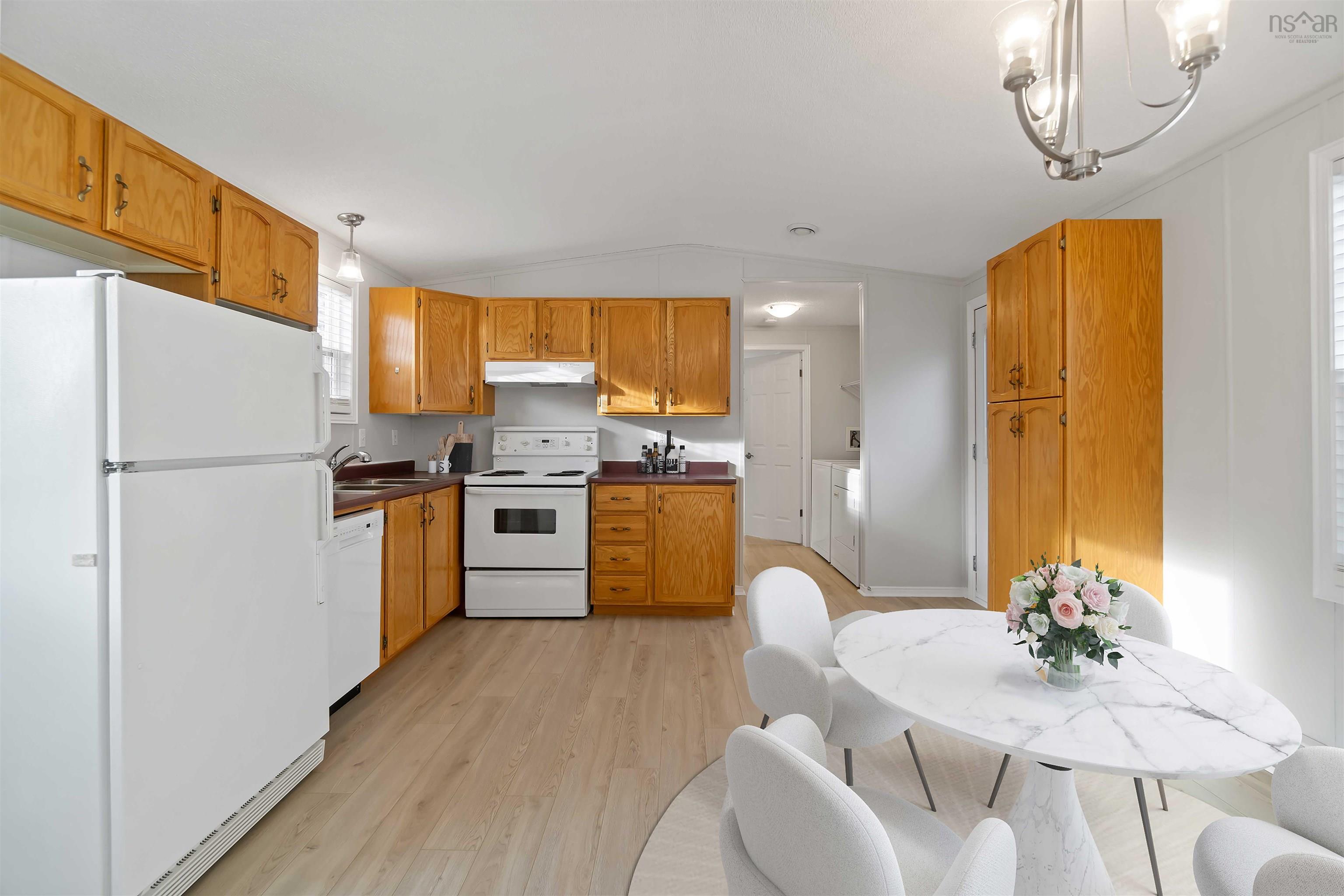 $255,900.00: 1 Apple Street, Dartmouth