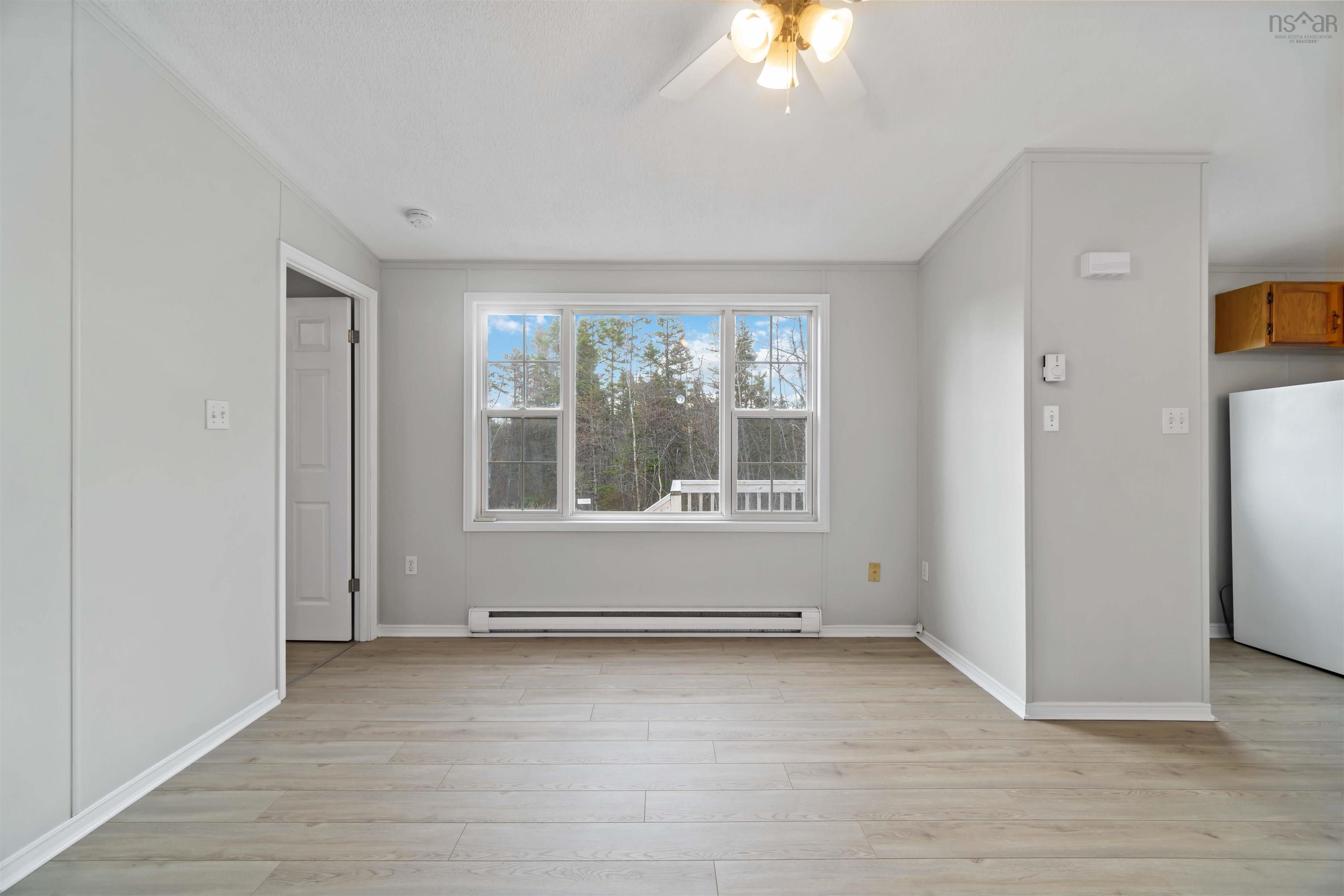 $255,900.00: 1 Apple Street, Dartmouth