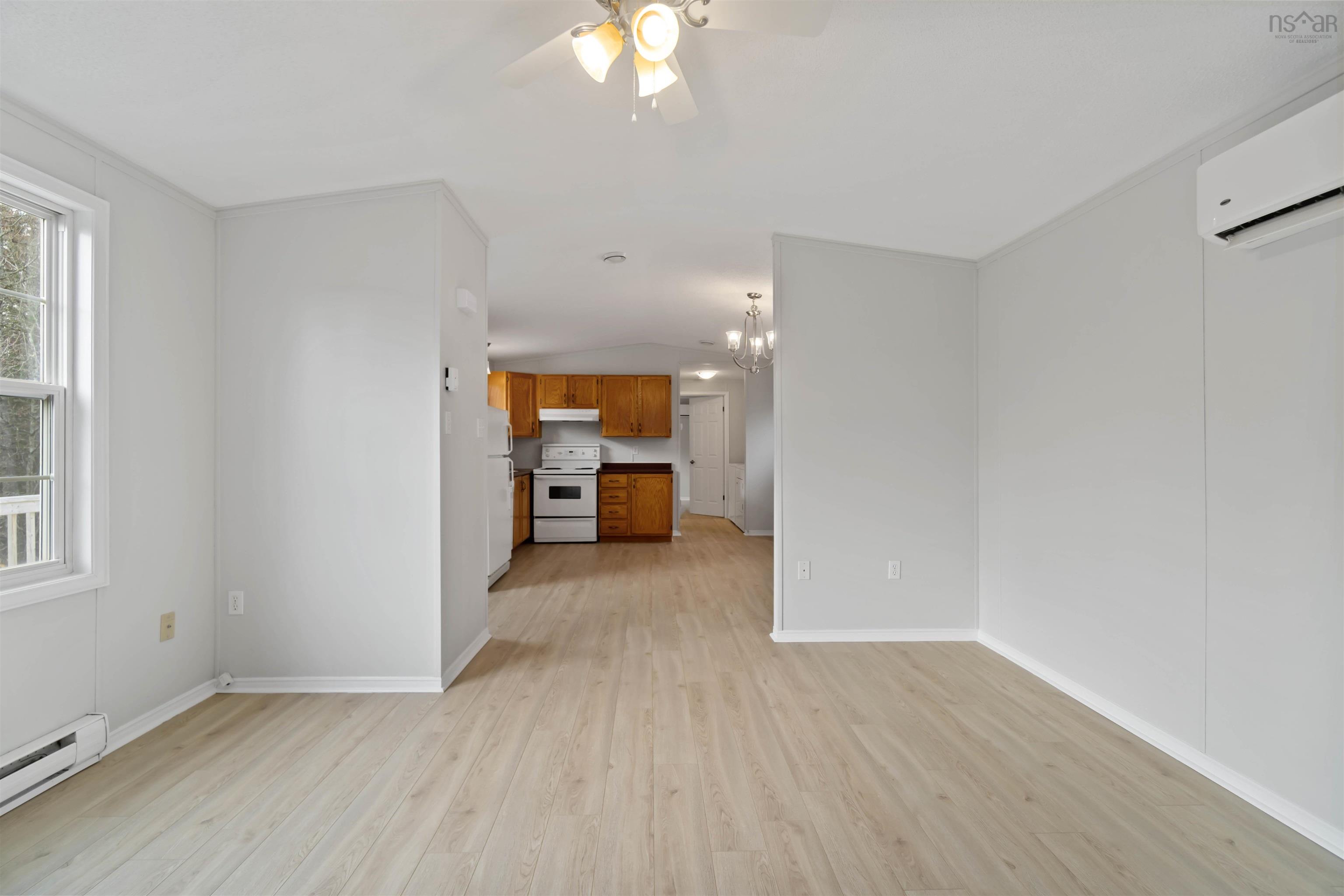 $255,900.00: 1 Apple Street, Dartmouth