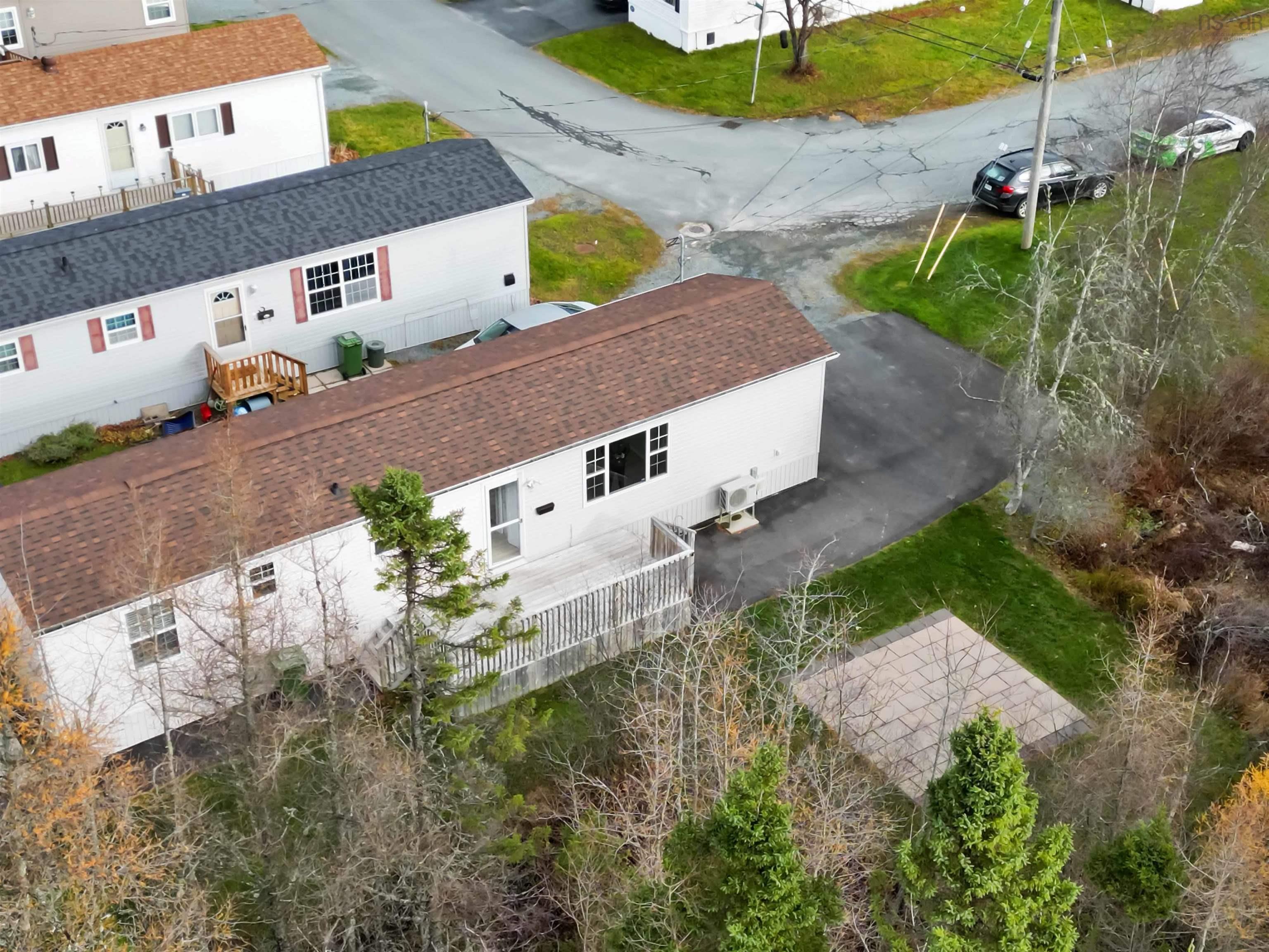 $255,900.00: 1 Apple Street, Dartmouth