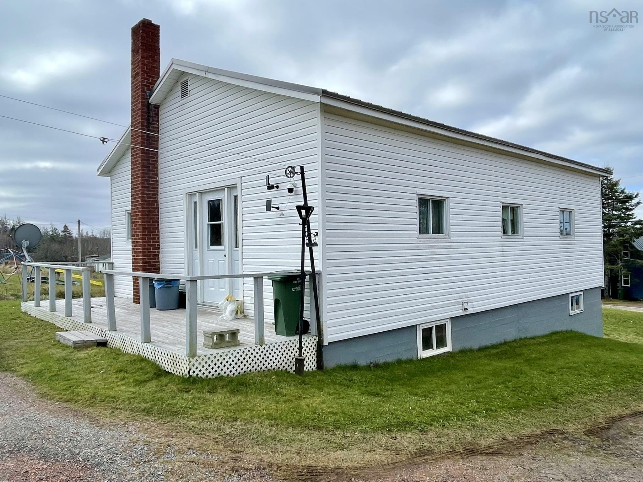$145,000.00: 2566 Highway 242, River Hebert