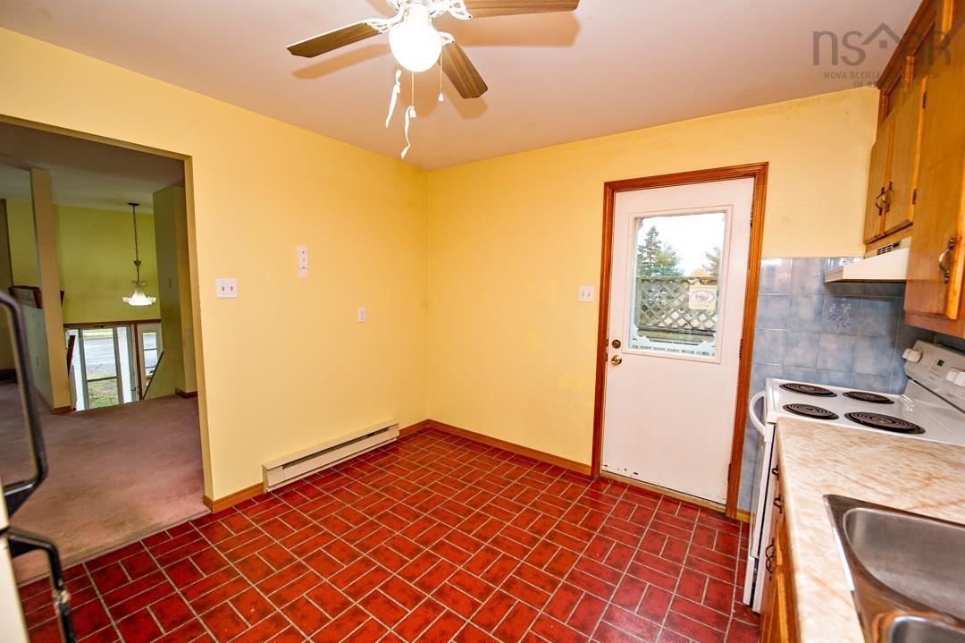 $350,000.00: 1702 Caldwell Road, Eastern Passage