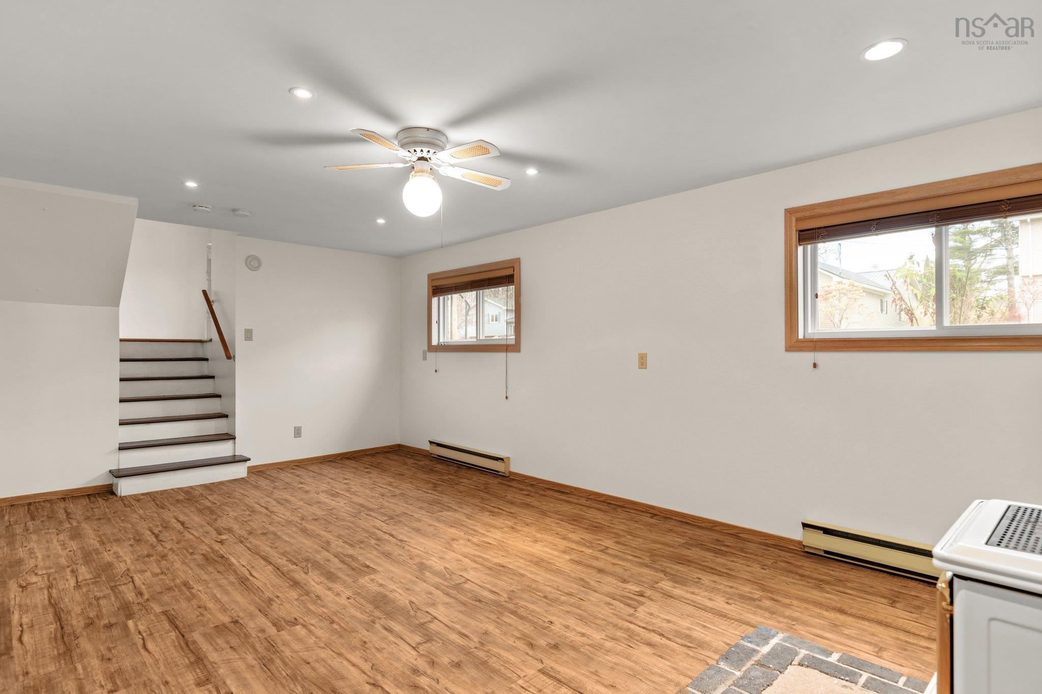 $399,900.00: 31 Sunset Drive, Bridgewater