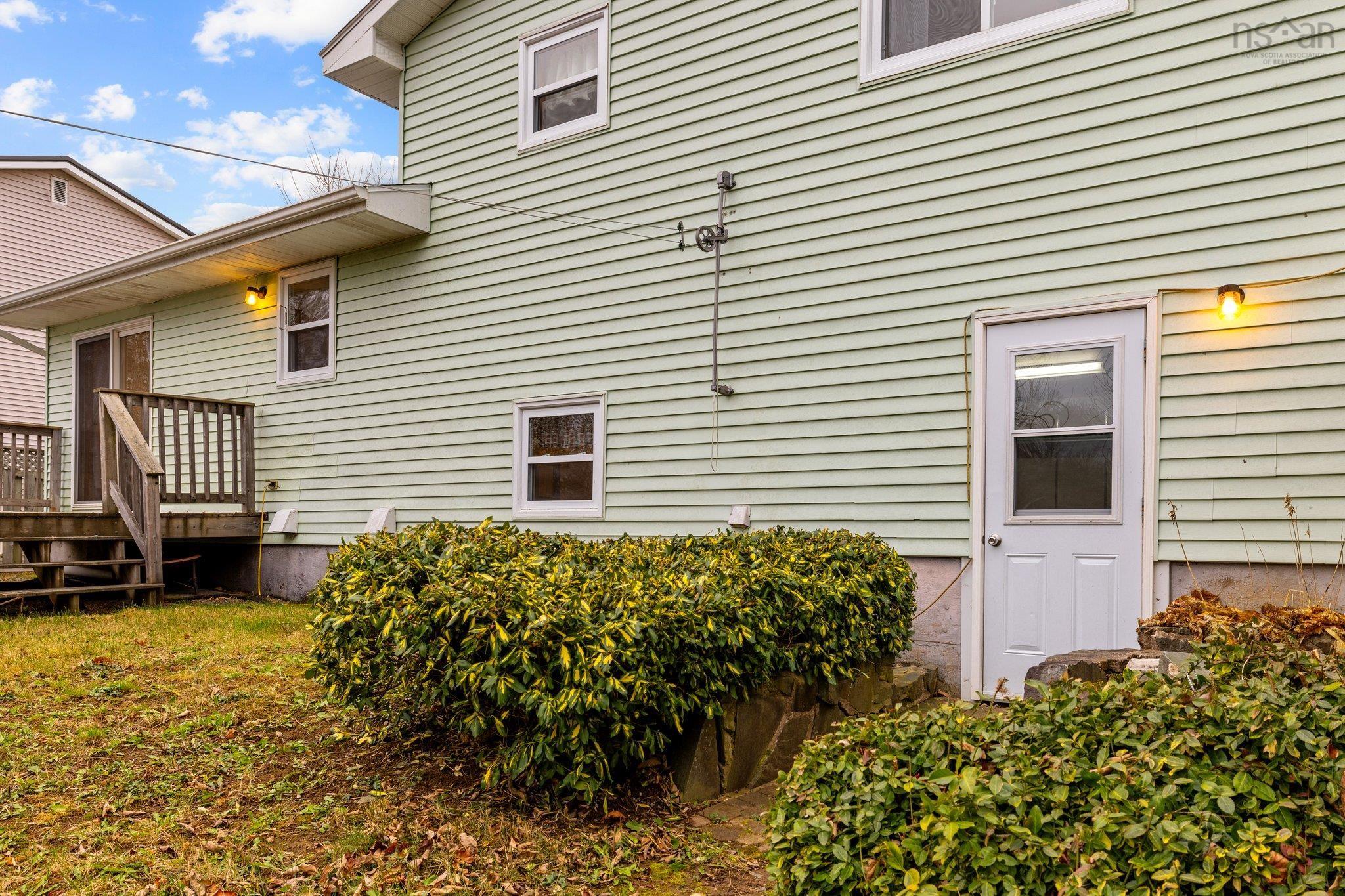 $399,900.00: 31 Sunset Drive, Bridgewater