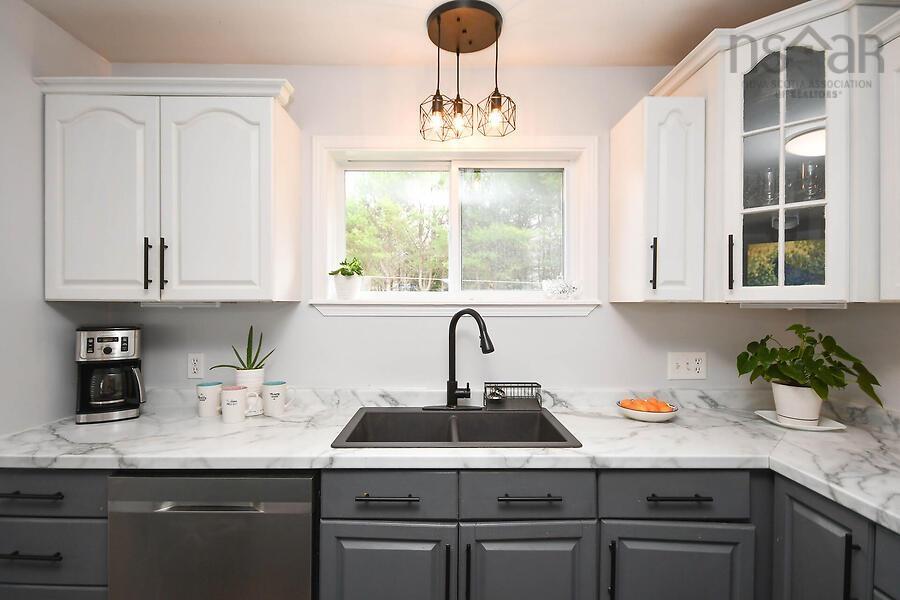 $525,000.00: 41 Mahar Shad Bay Drive, Shad Bay