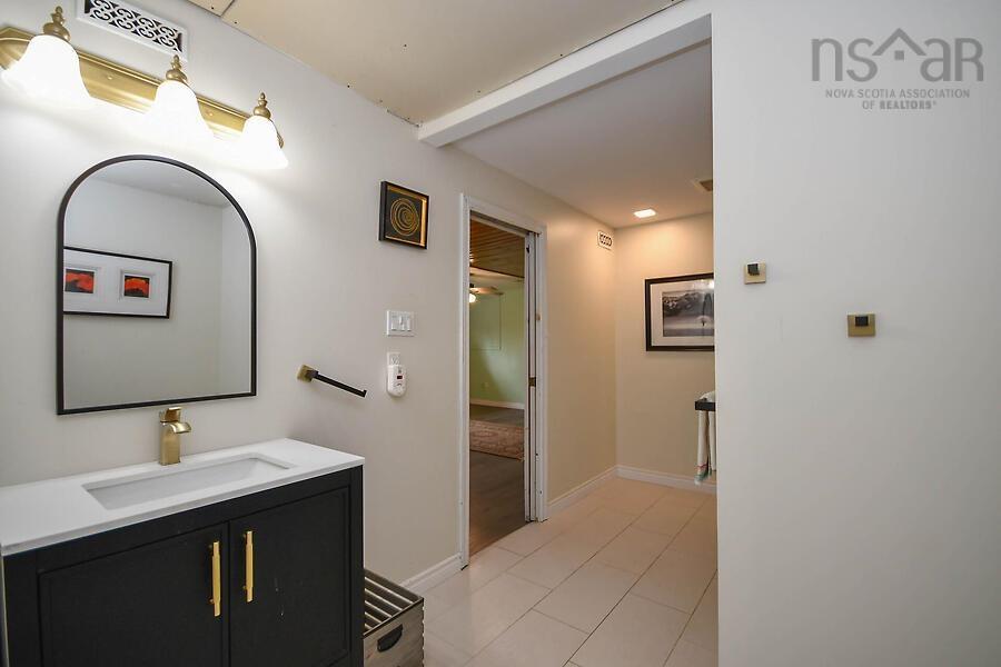 $525,000.00: 41 Mahar Shad Bay Drive, Shad Bay