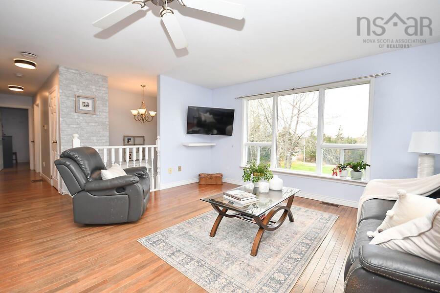 $525,000.00: 41 Mahar Shad Bay Drive, Shad Bay