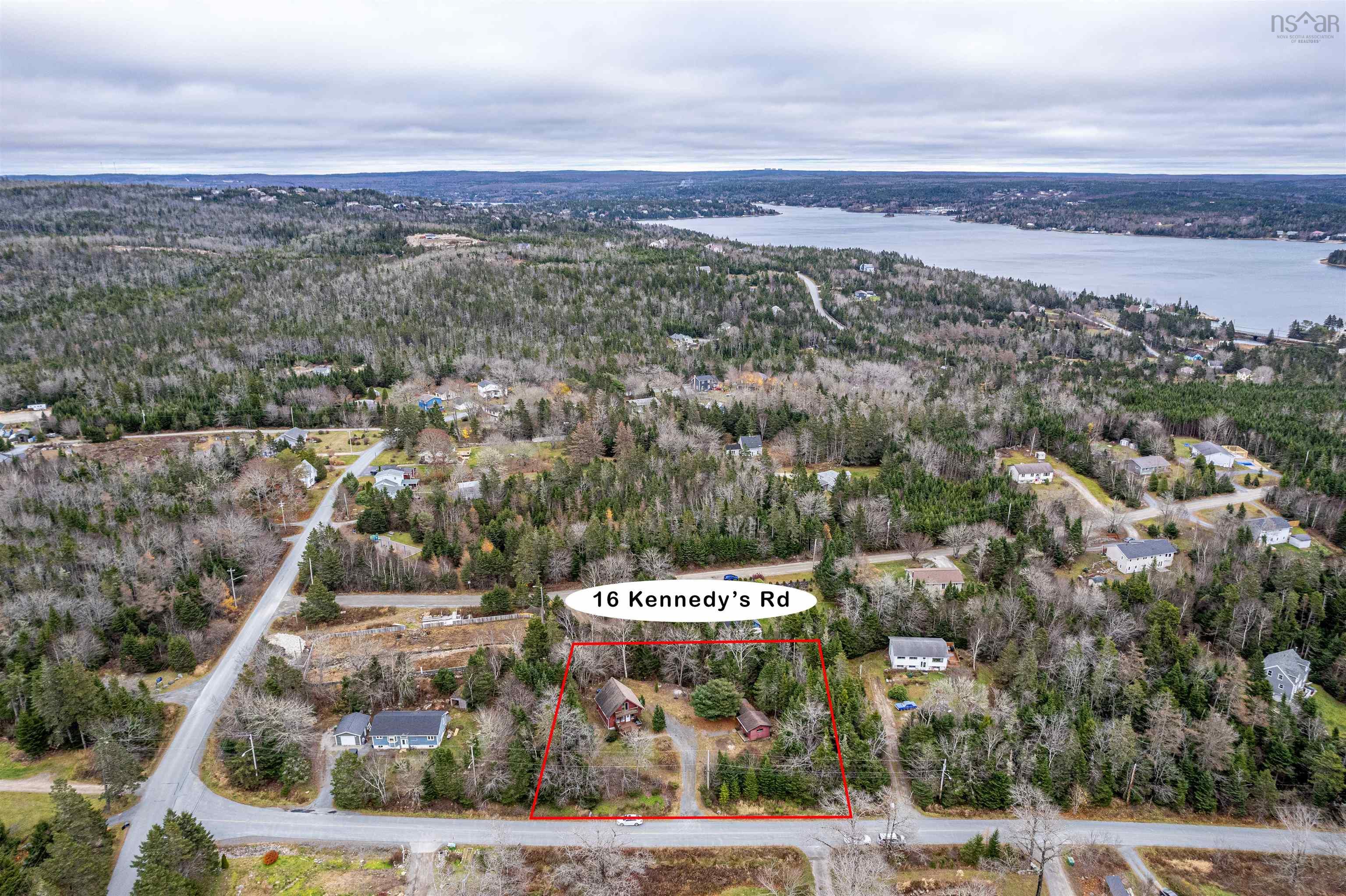 $399,900.00: 16 Kennedys Road, Boutiliers Point