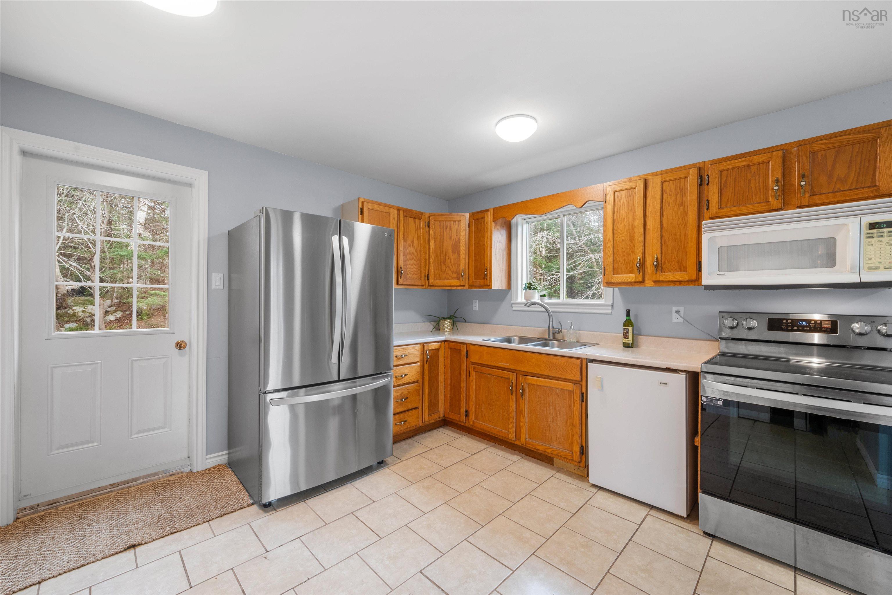 $399,900.00: 16 Kennedys Road, Boutiliers Point