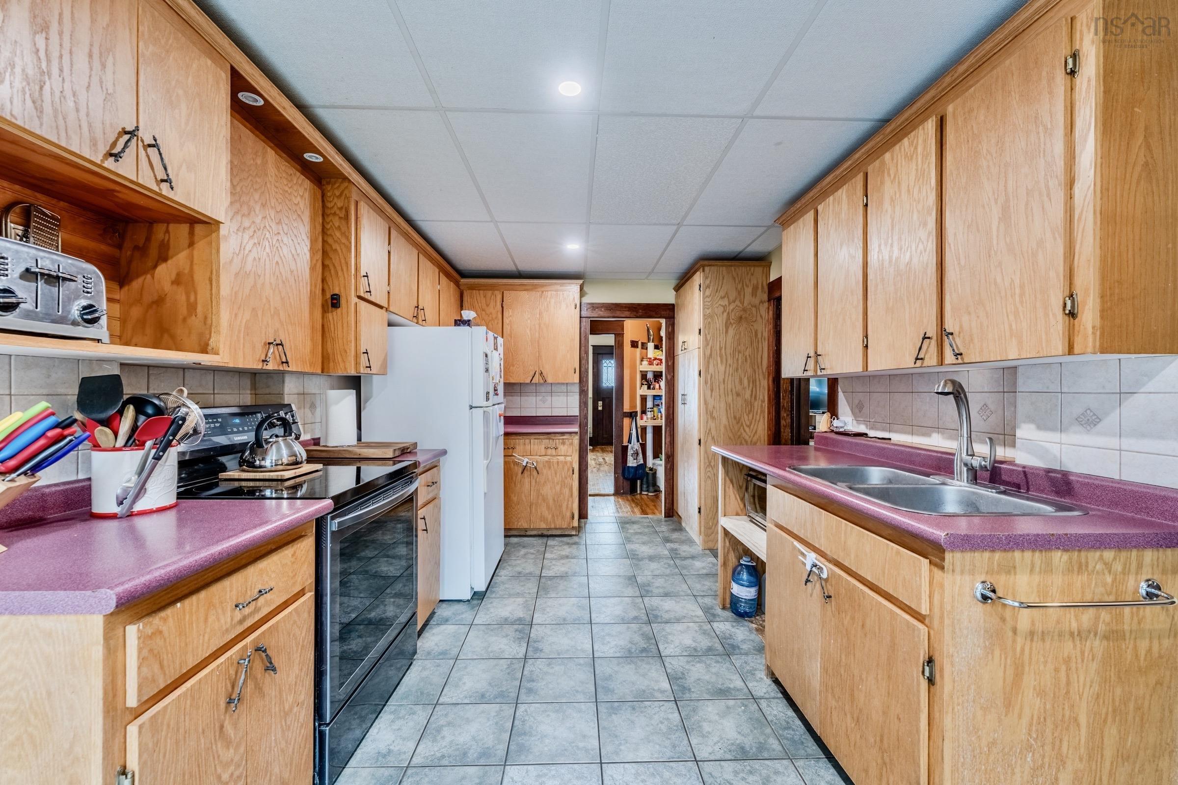 $295,000.00: 4474 Highway 1, Weymouth
