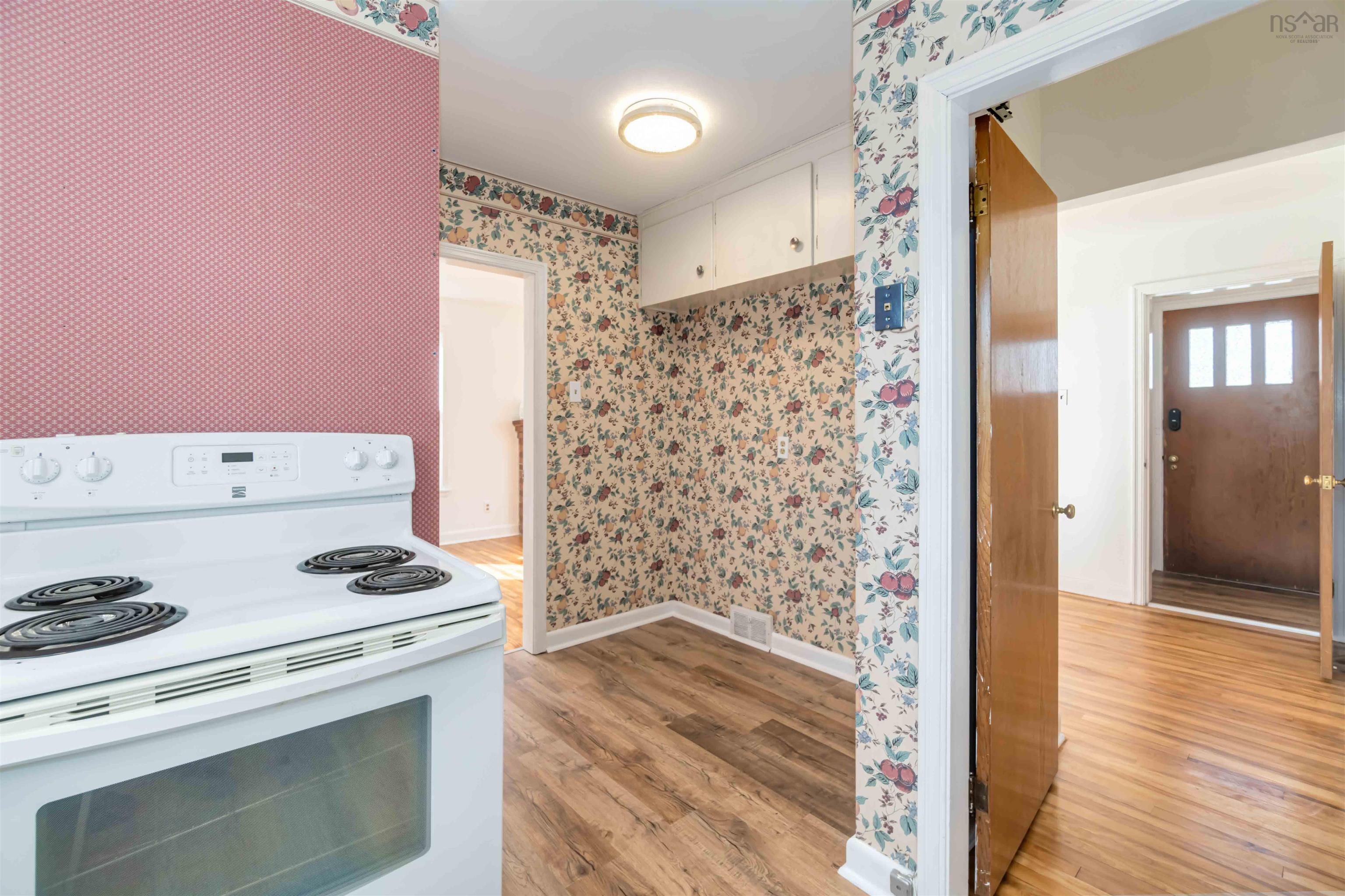 $495,000.00: 28 Arlington Avenue, Halifax