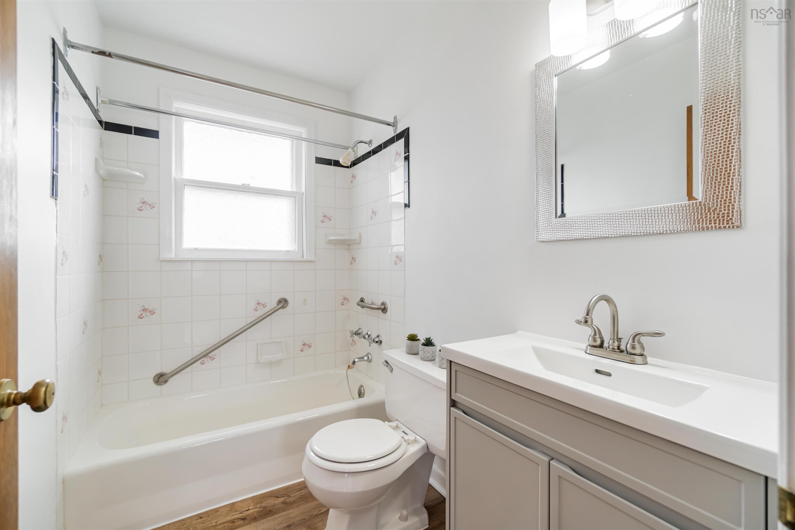 $495,000.00: 28 Arlington Avenue, Halifax