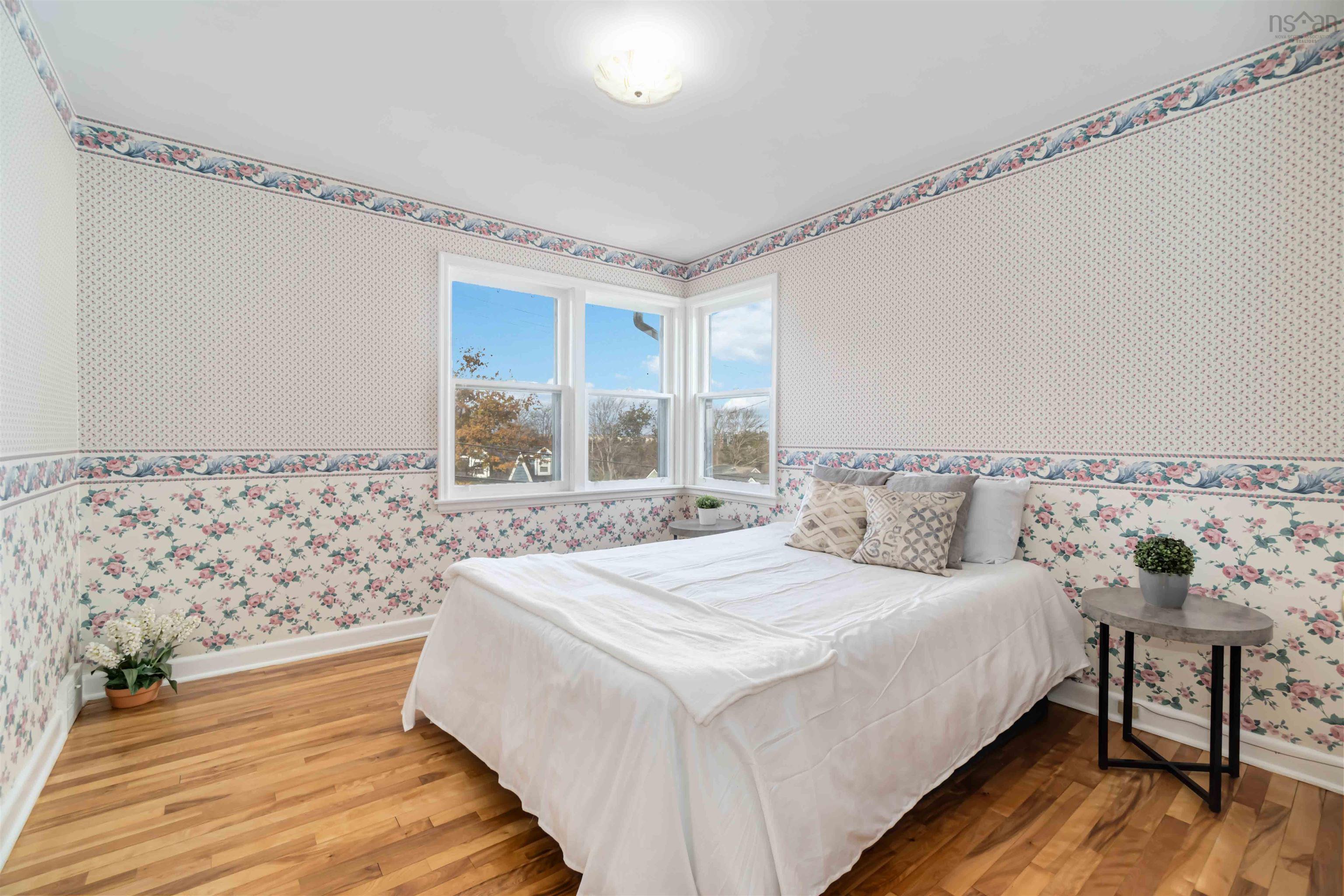 $495,000.00: 28 Arlington Avenue, Halifax