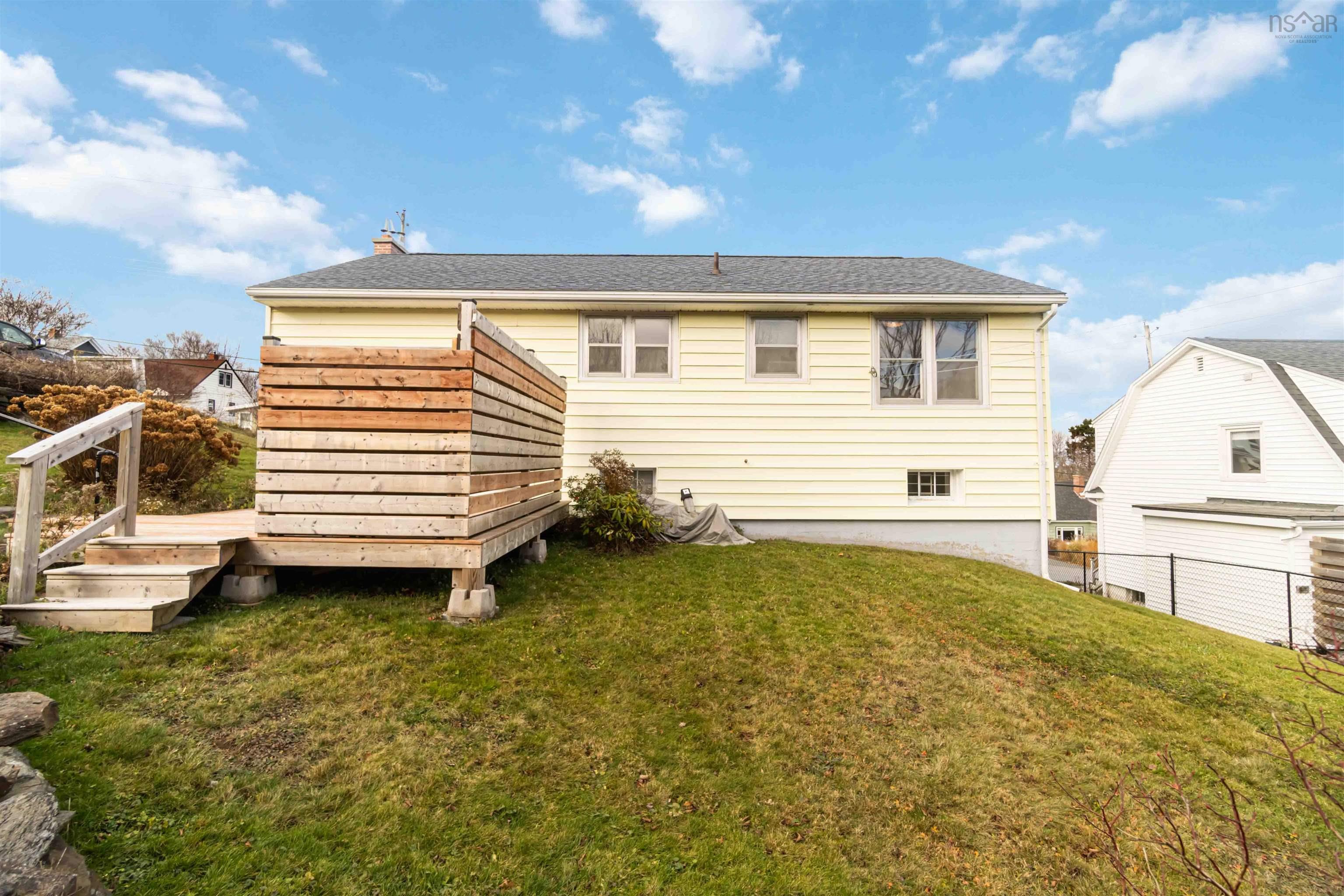 $495,000.00: 28 Arlington Avenue, Halifax