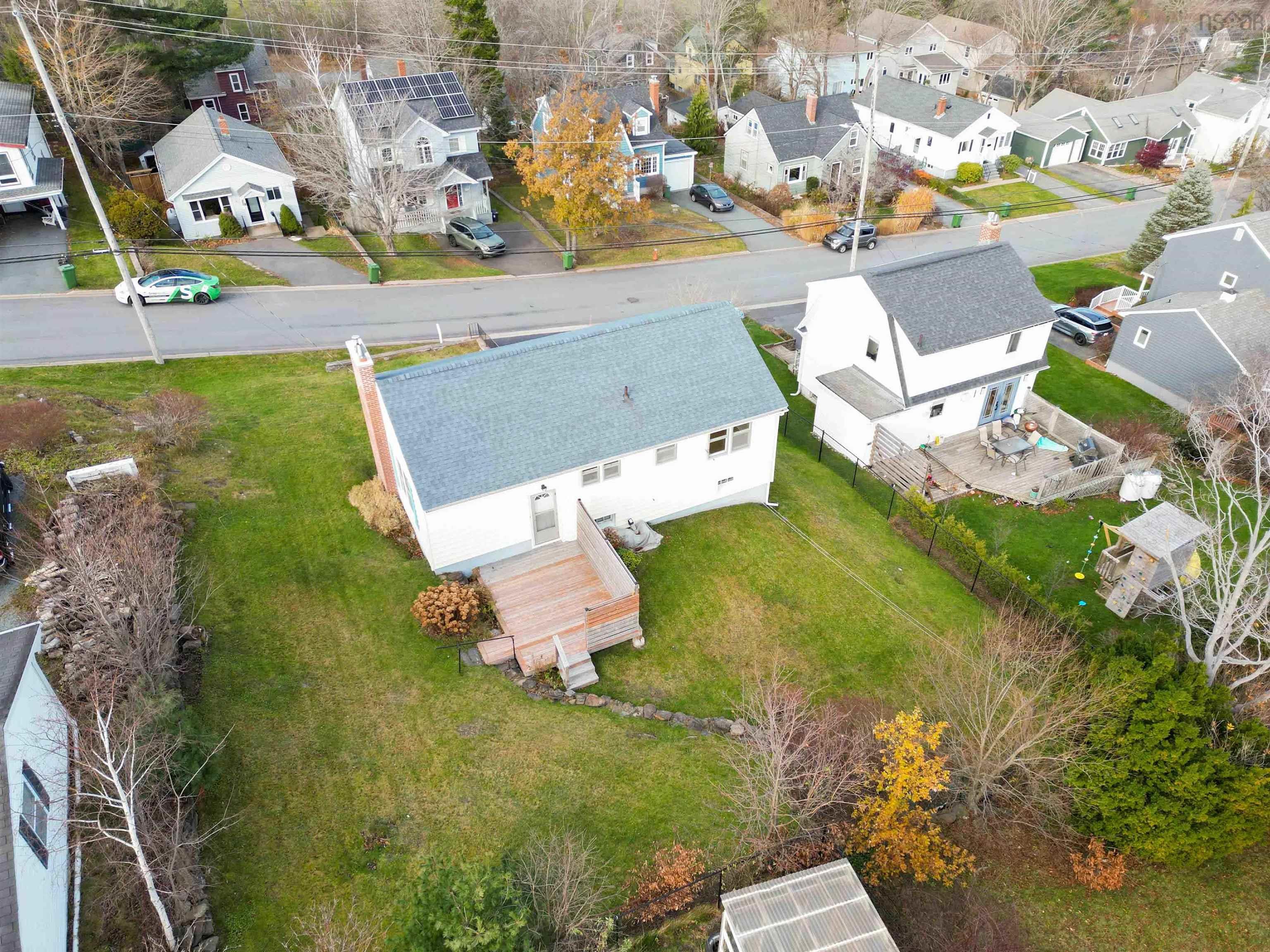 $495,000.00: 28 Arlington Avenue, Halifax