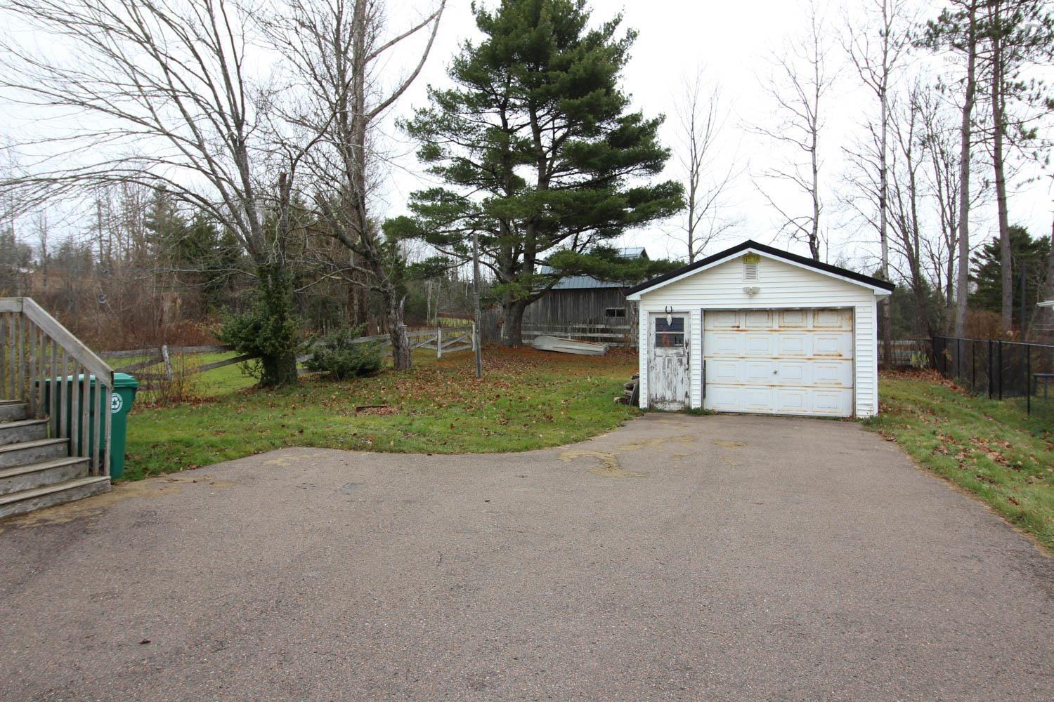 $220,000.00: 415 Highway 2, Brookfield