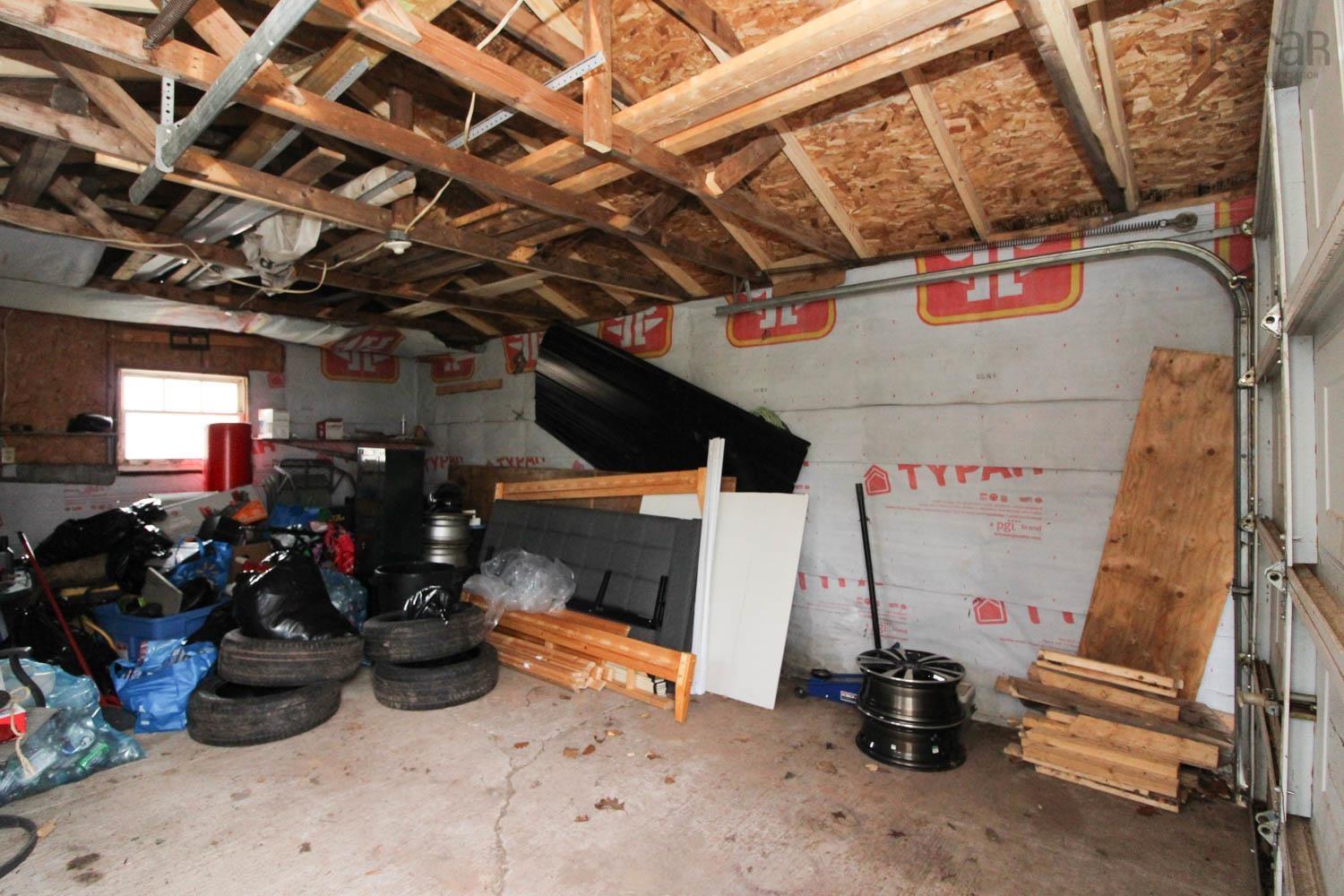 $220,000.00: 415 Highway 2, Brookfield