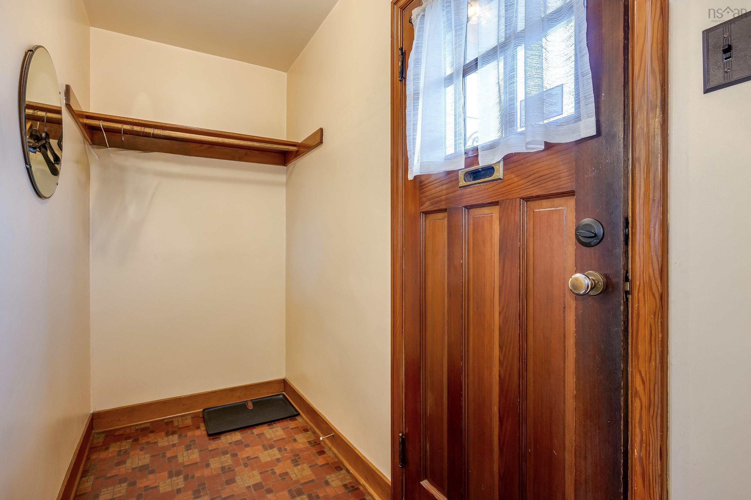 $559,900.00: 3764 High Street, Halifax
