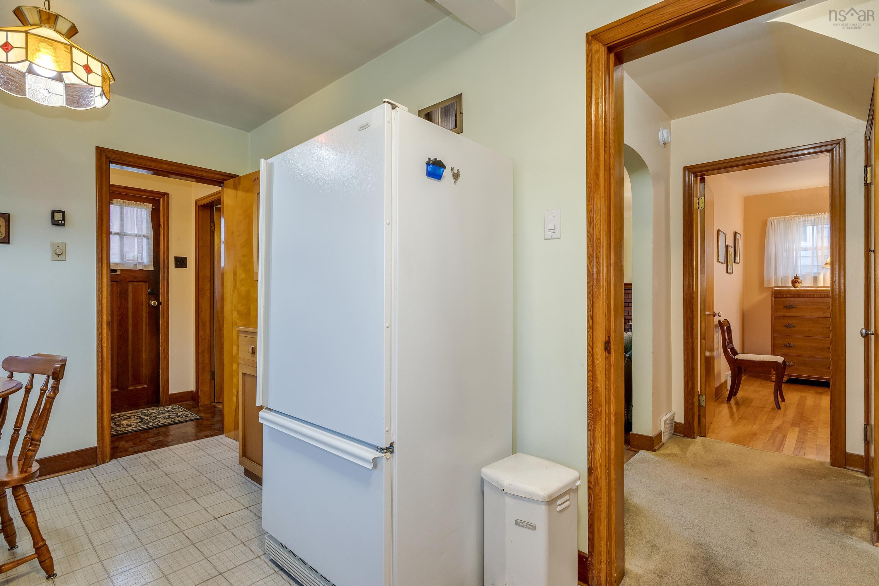 $559,900.00: 3764 High Street, Halifax