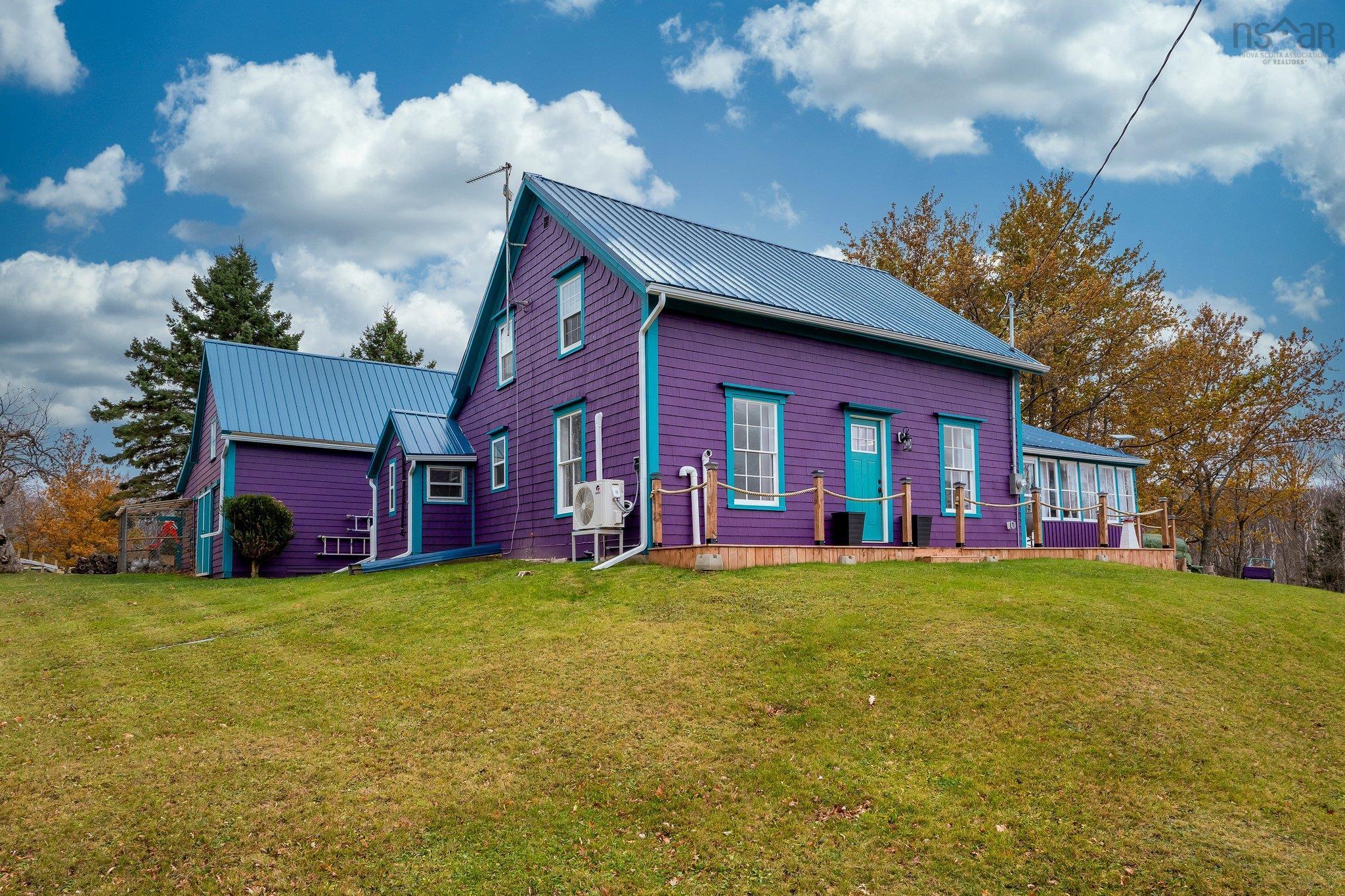$449,000.00: 2436 Shore Road W, Delaps Cove