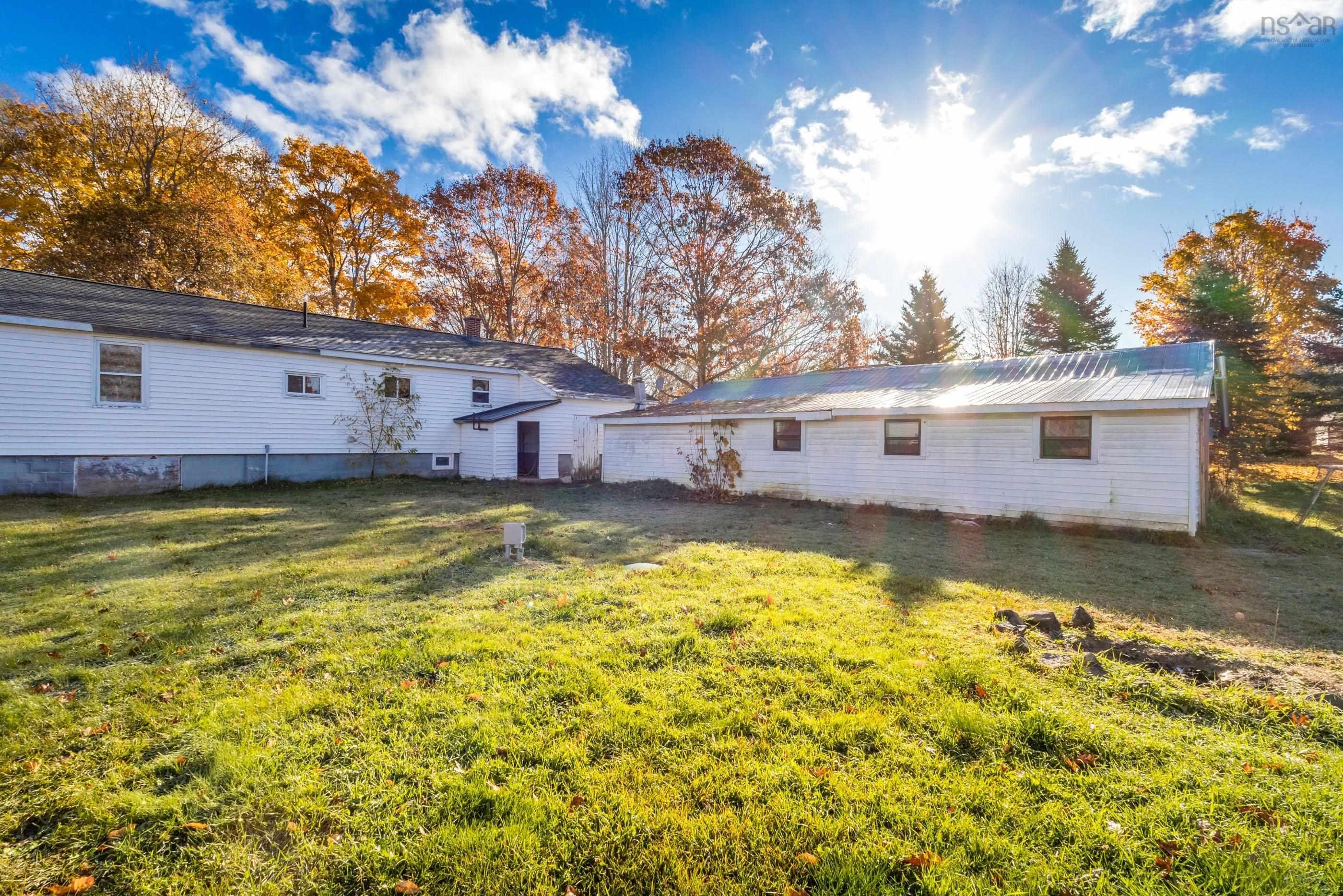 $265,000.00: 23 Dodge Road Extension, South Farmington