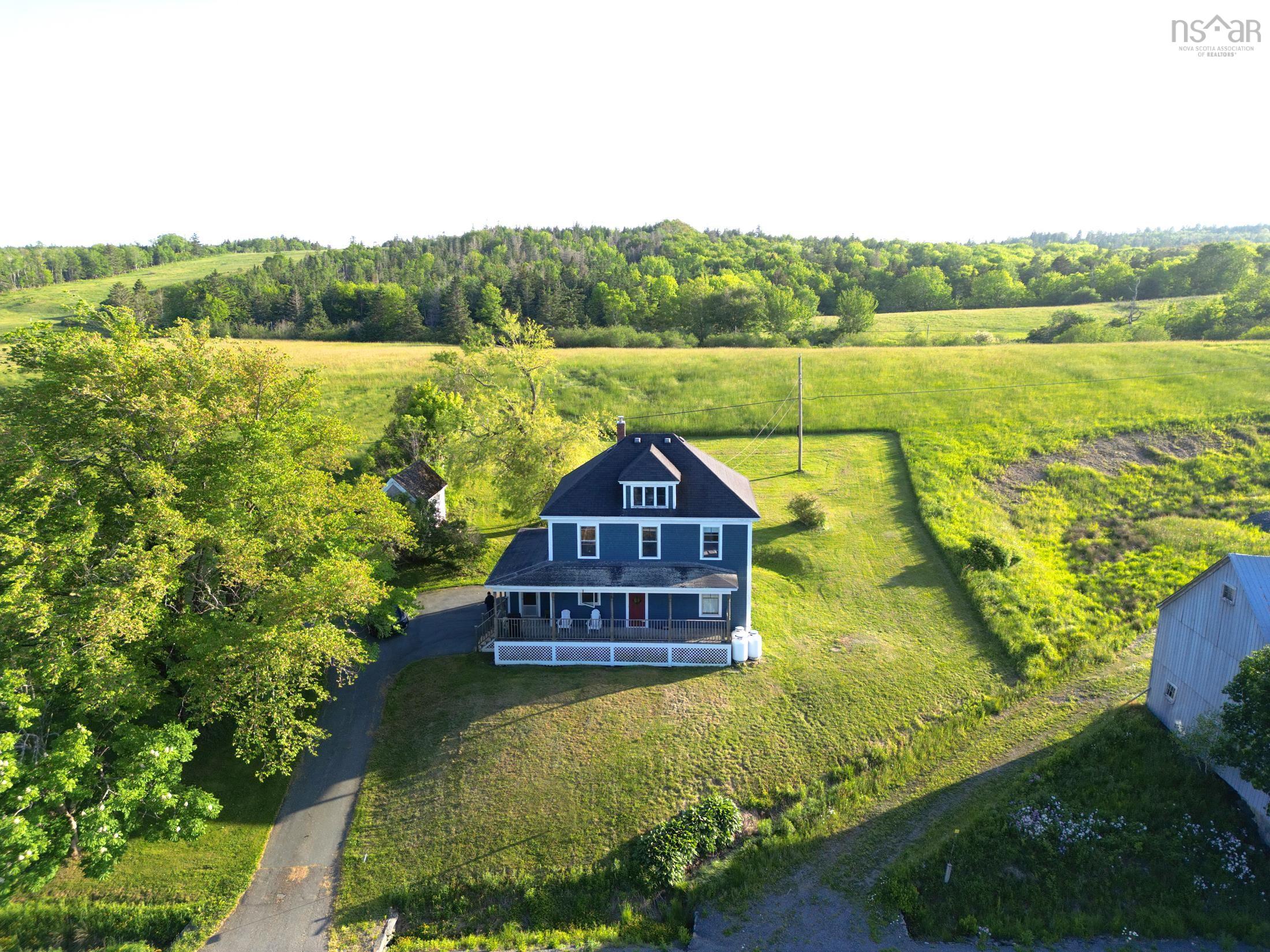 $469,000.00: 2972 Highway 332, Bayport