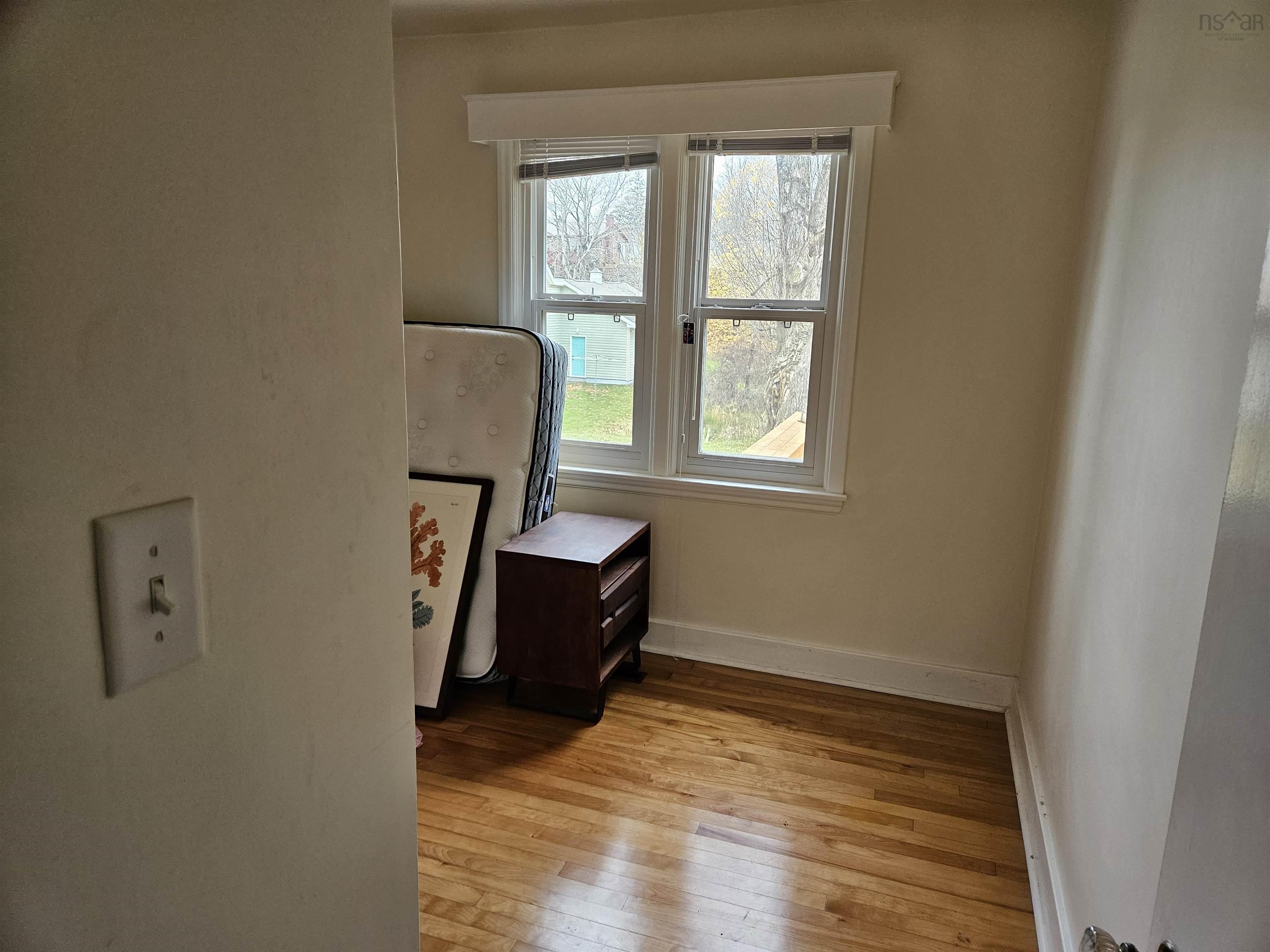 $279,000.00: 207 Pleasant Street, Truro