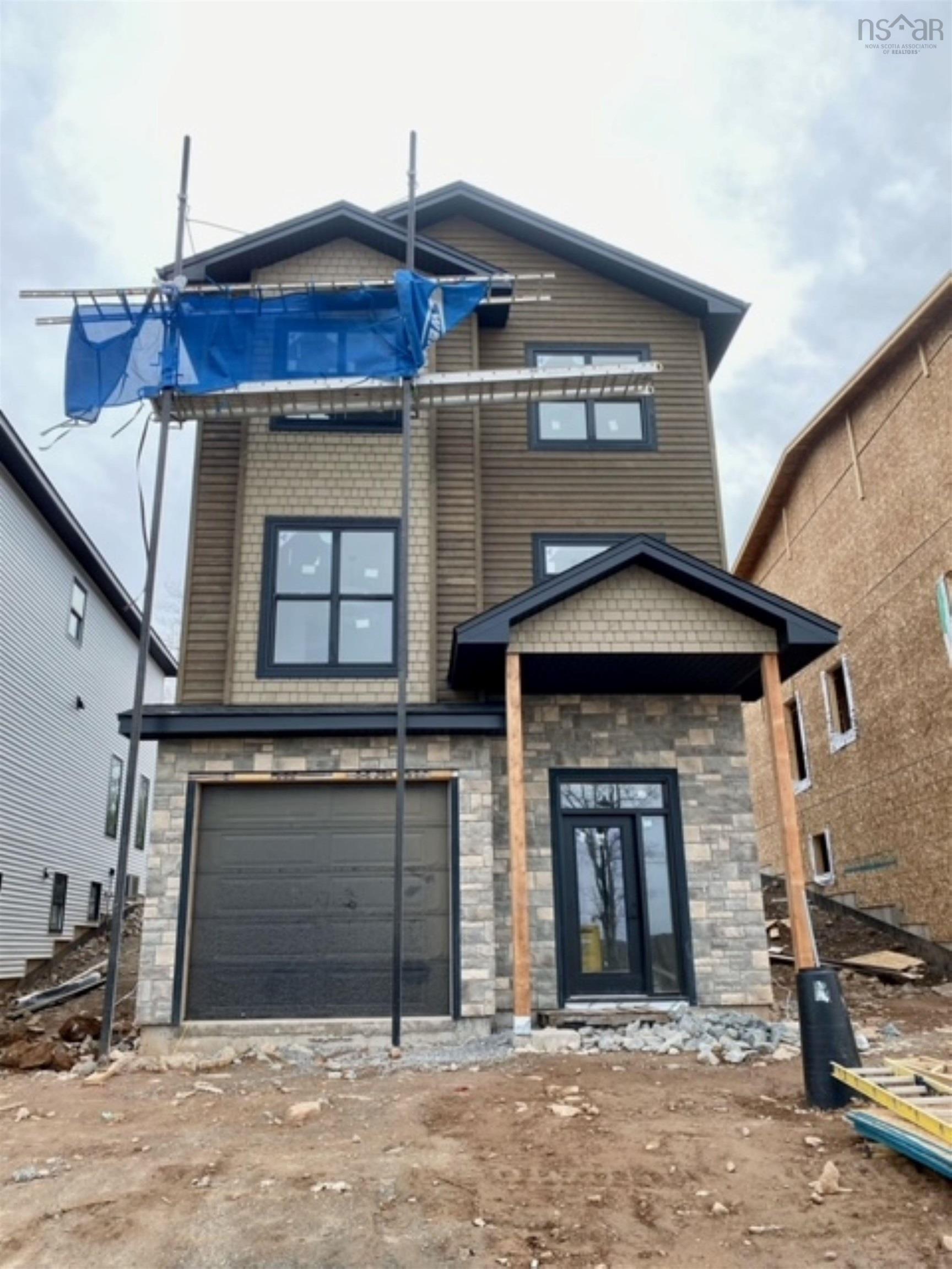 $829,900.00: 88 Brunello Boulevard, Timberlea