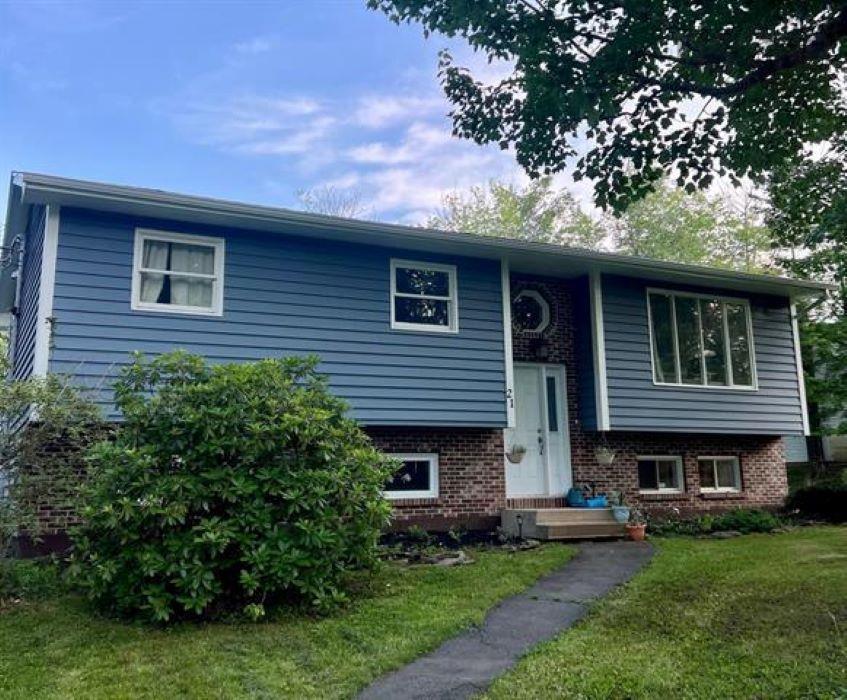 $484,900.00: 21 Rennie Lane, Milford