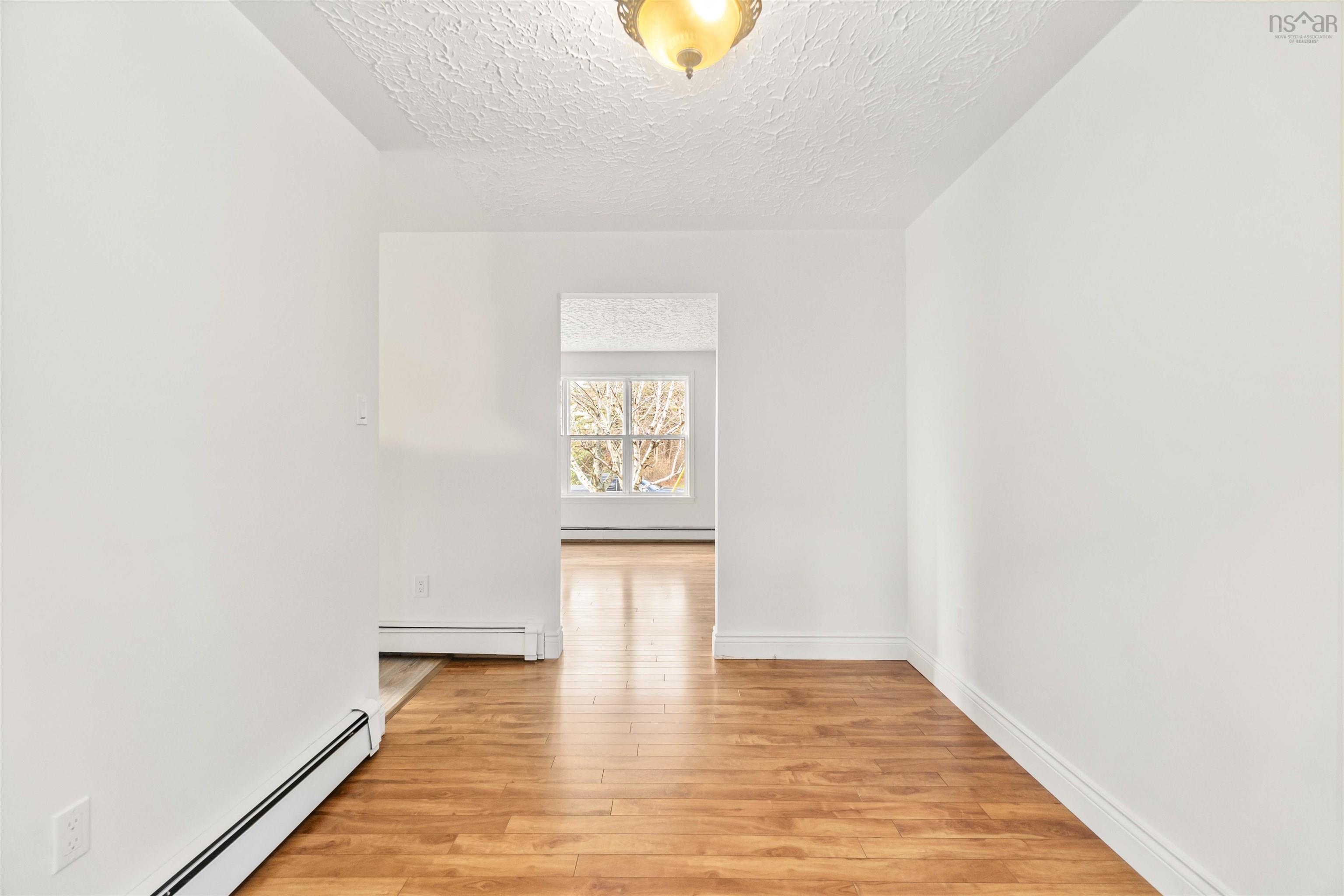 $429,900.00: 174 Spring avenue, Woodlawn