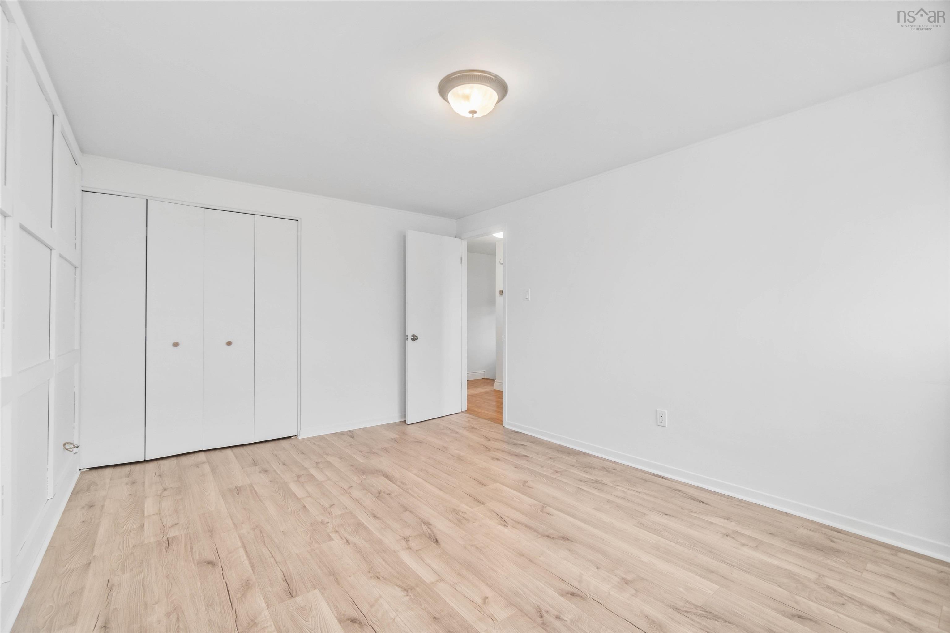 $429,900.00: 174 Spring avenue, Woodlawn