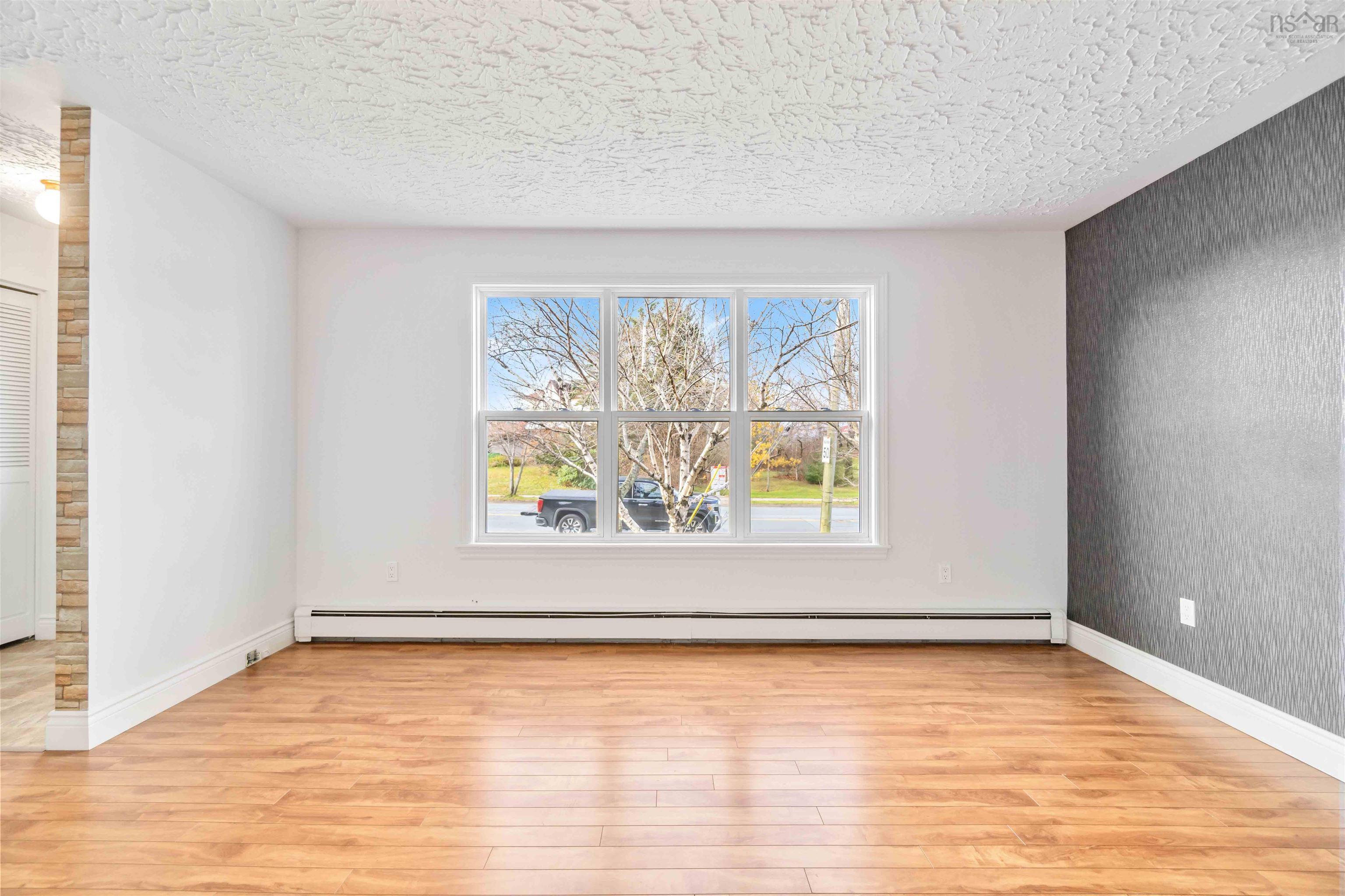 $429,900.00: 174 Spring avenue, Woodlawn