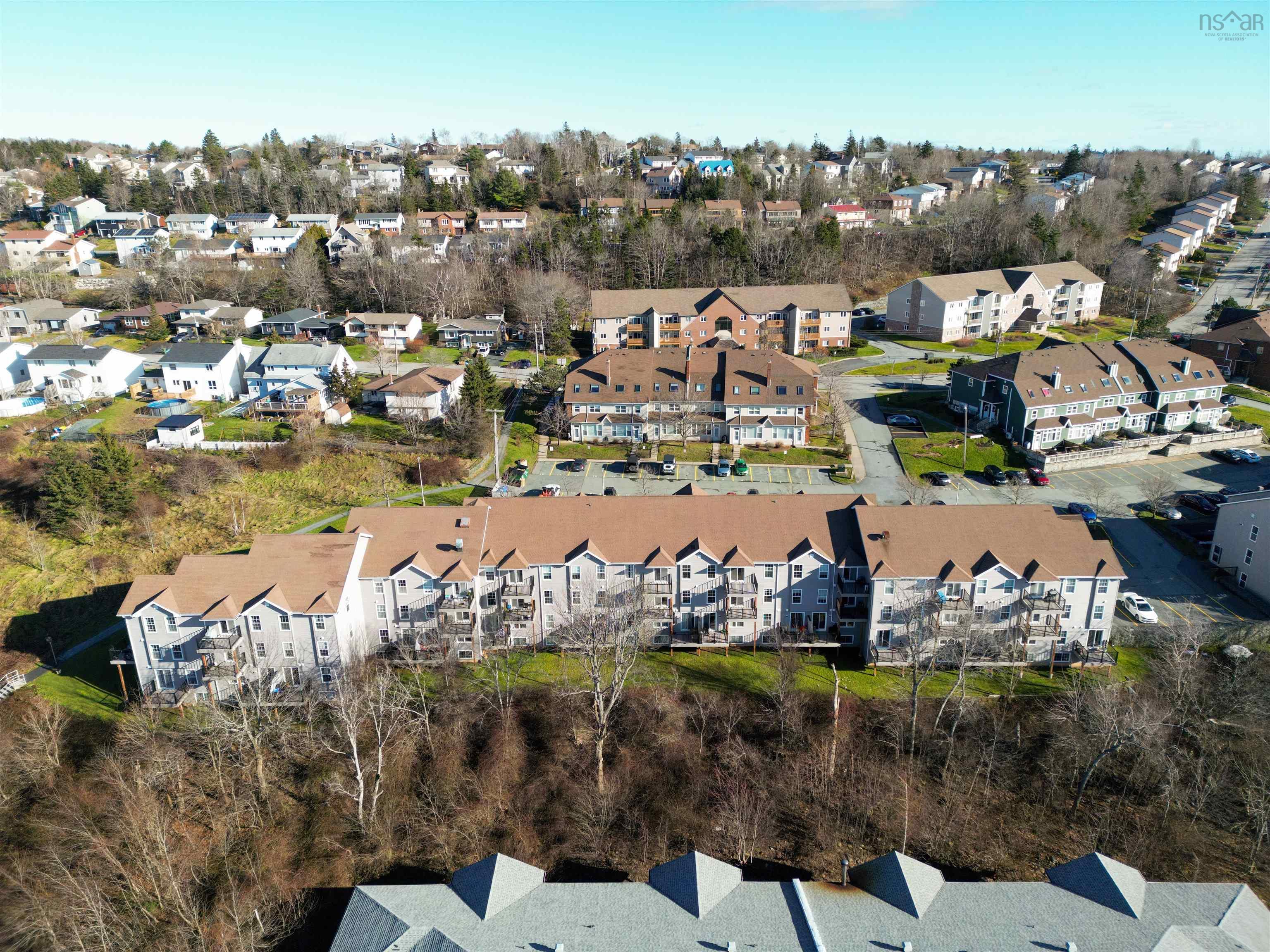 $319,900.00: Unit 114 79 Collins Grove, Dartmouth