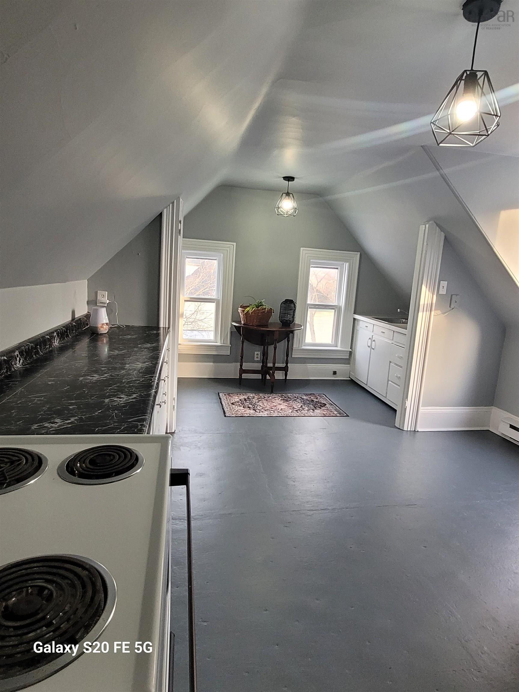 $260,000.00: 123 Stellar Street, Stellarton