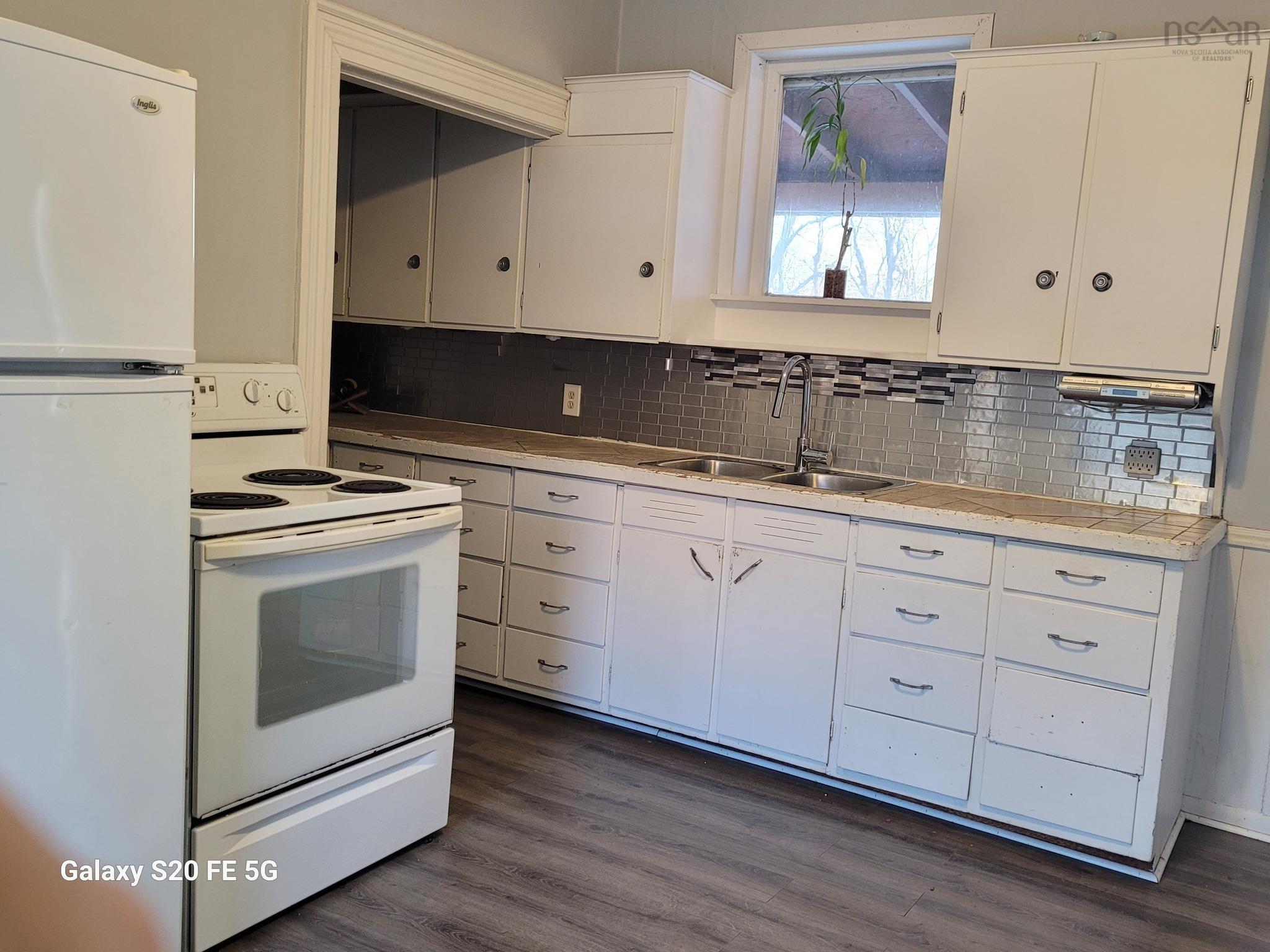 $260,000.00: 123 Stellar Street, Stellarton