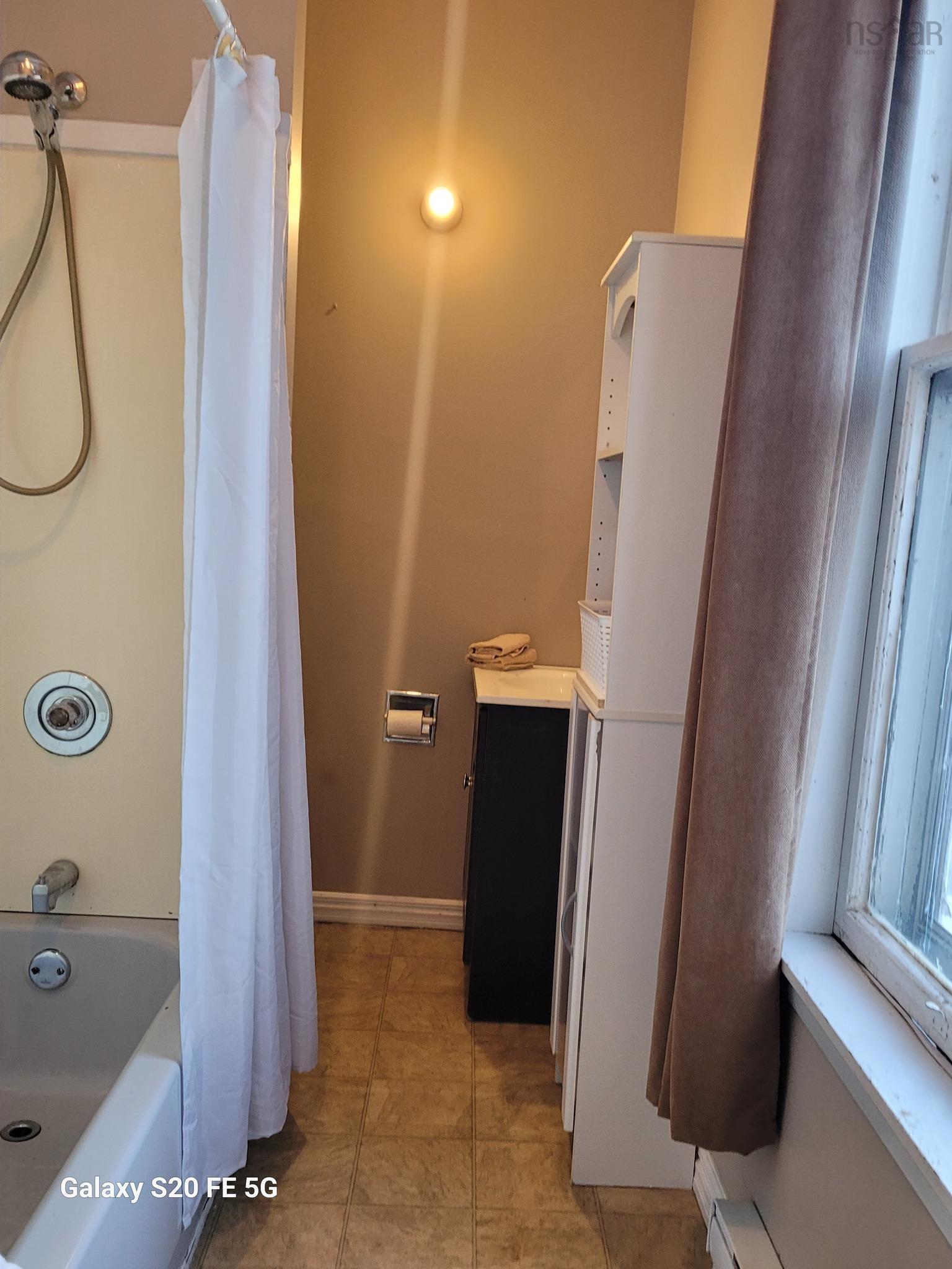 $260,000.00: 123 Stellar Street, Stellarton