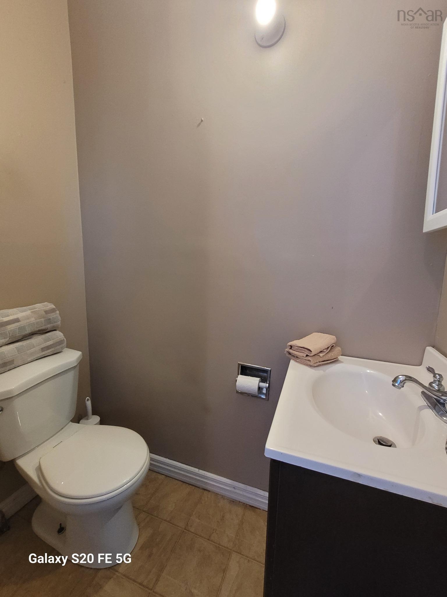 $260,000.00: 123 Stellar Street, Stellarton
