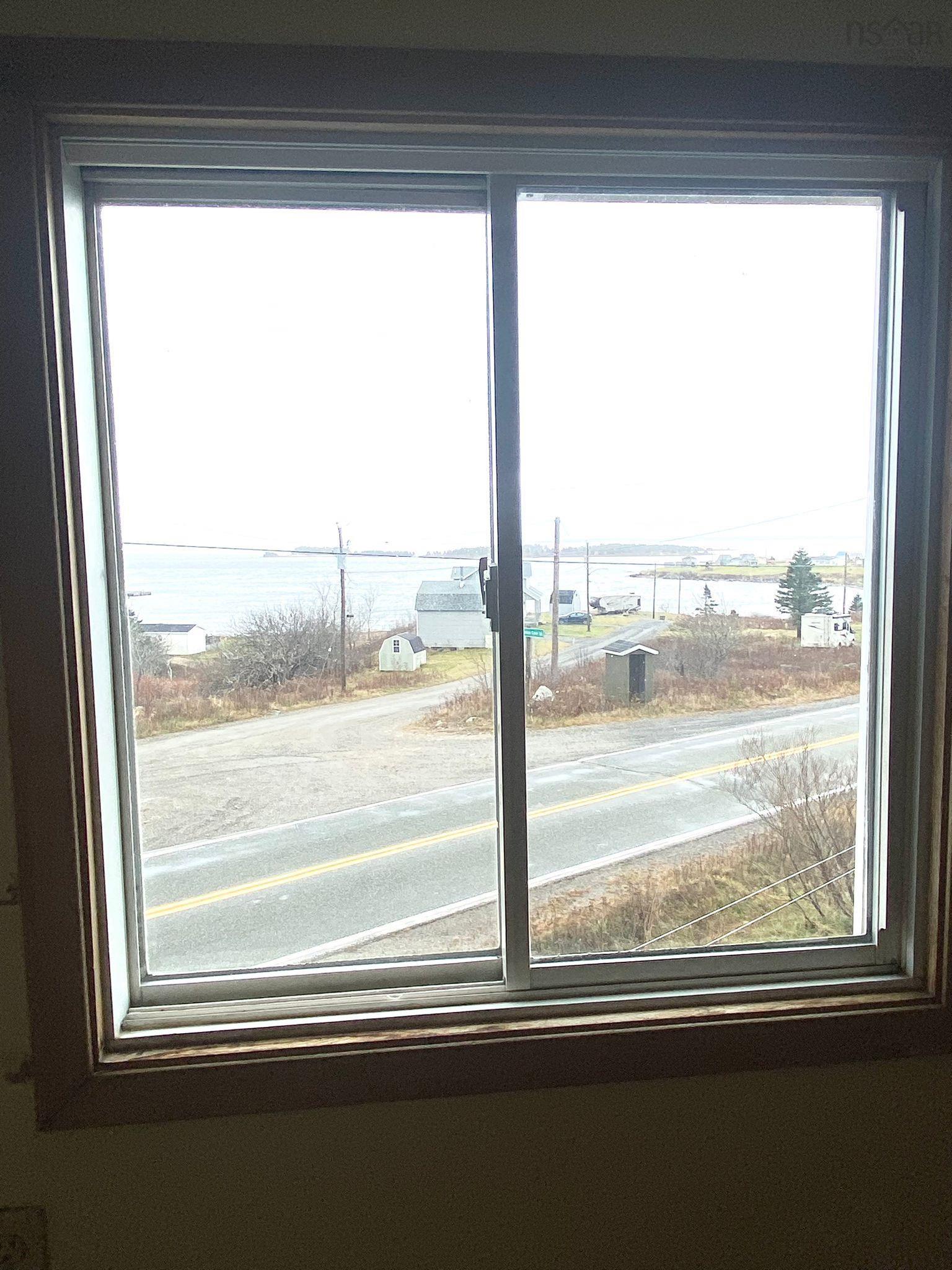 $64,999.00: 5152 316 Highway, Charlos Cove