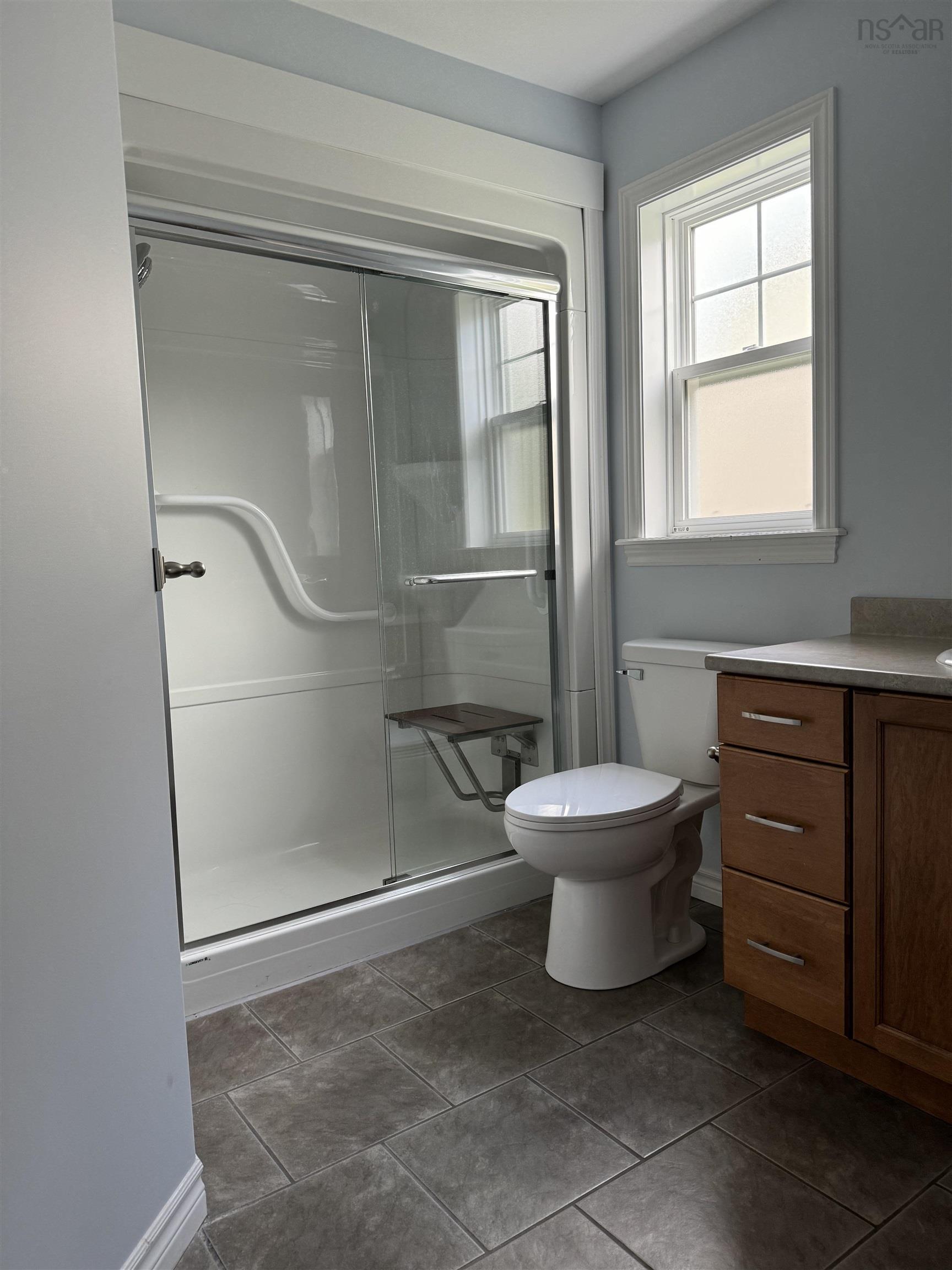 $350,000.00: 15 Jenifer Court, New Minas