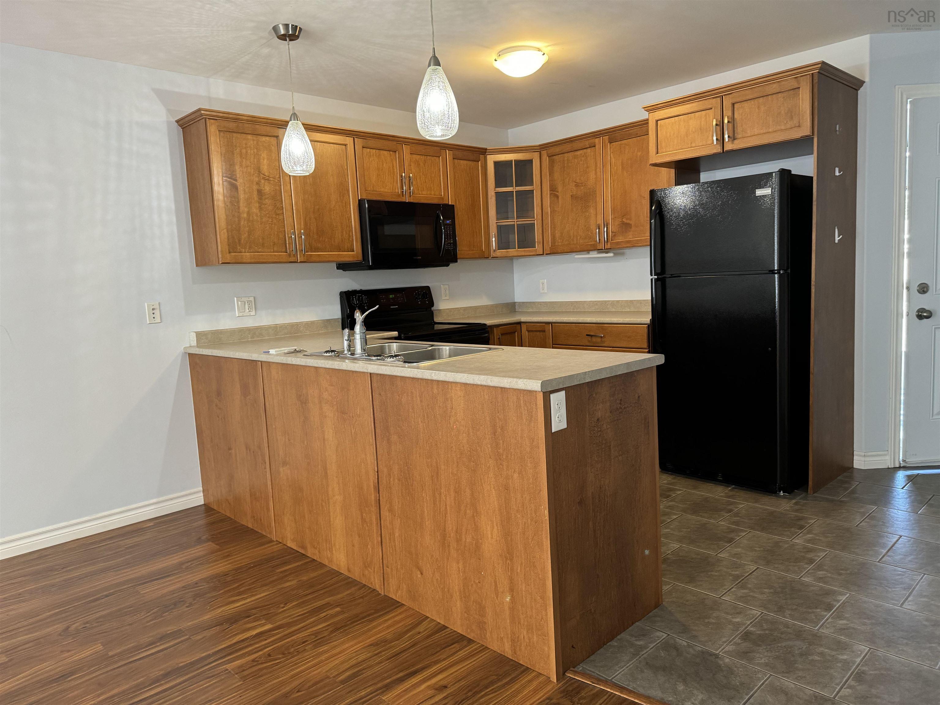 $350,000.00: 15 Jenifer Court, New Minas