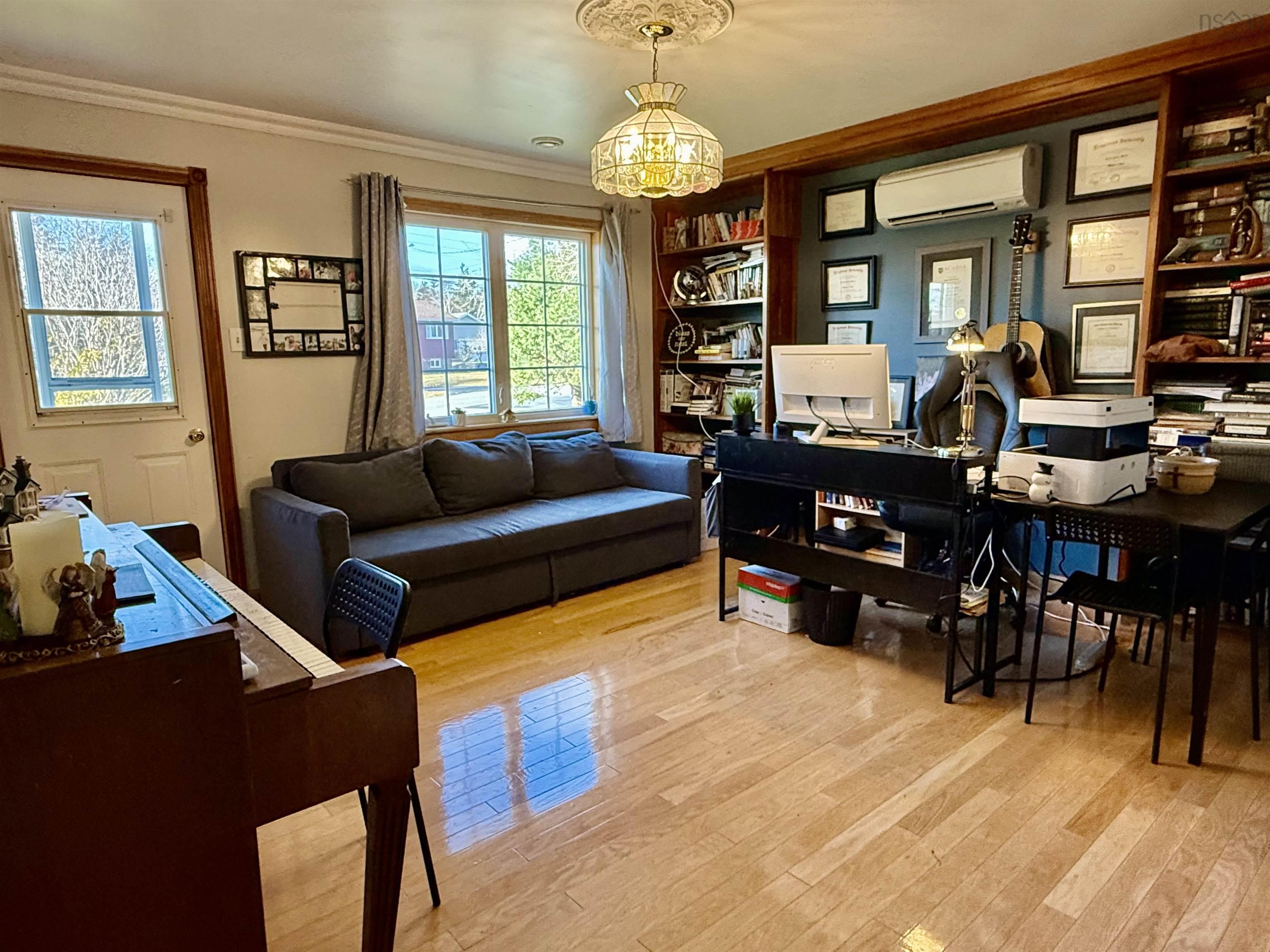$330,000.00: 55 Bayside Drive, Brass Hill