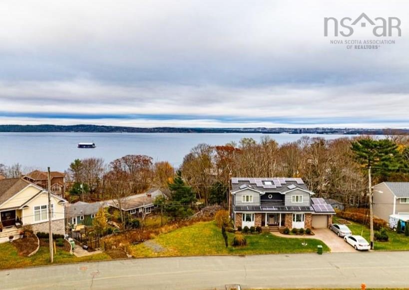 $579,999.00: 10 Winona Crescent, Rockingham
