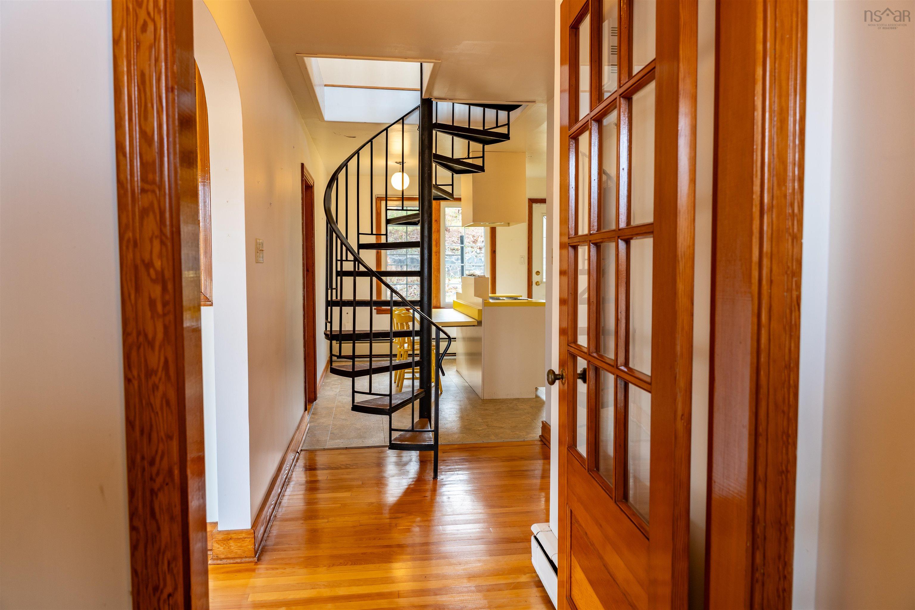 $579,999.00: 10 Winona Crescent, Rockingham