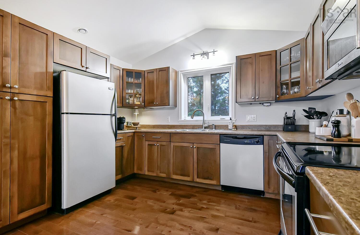 $559,900.00: 79 Telford Lane, Stillwater Lake